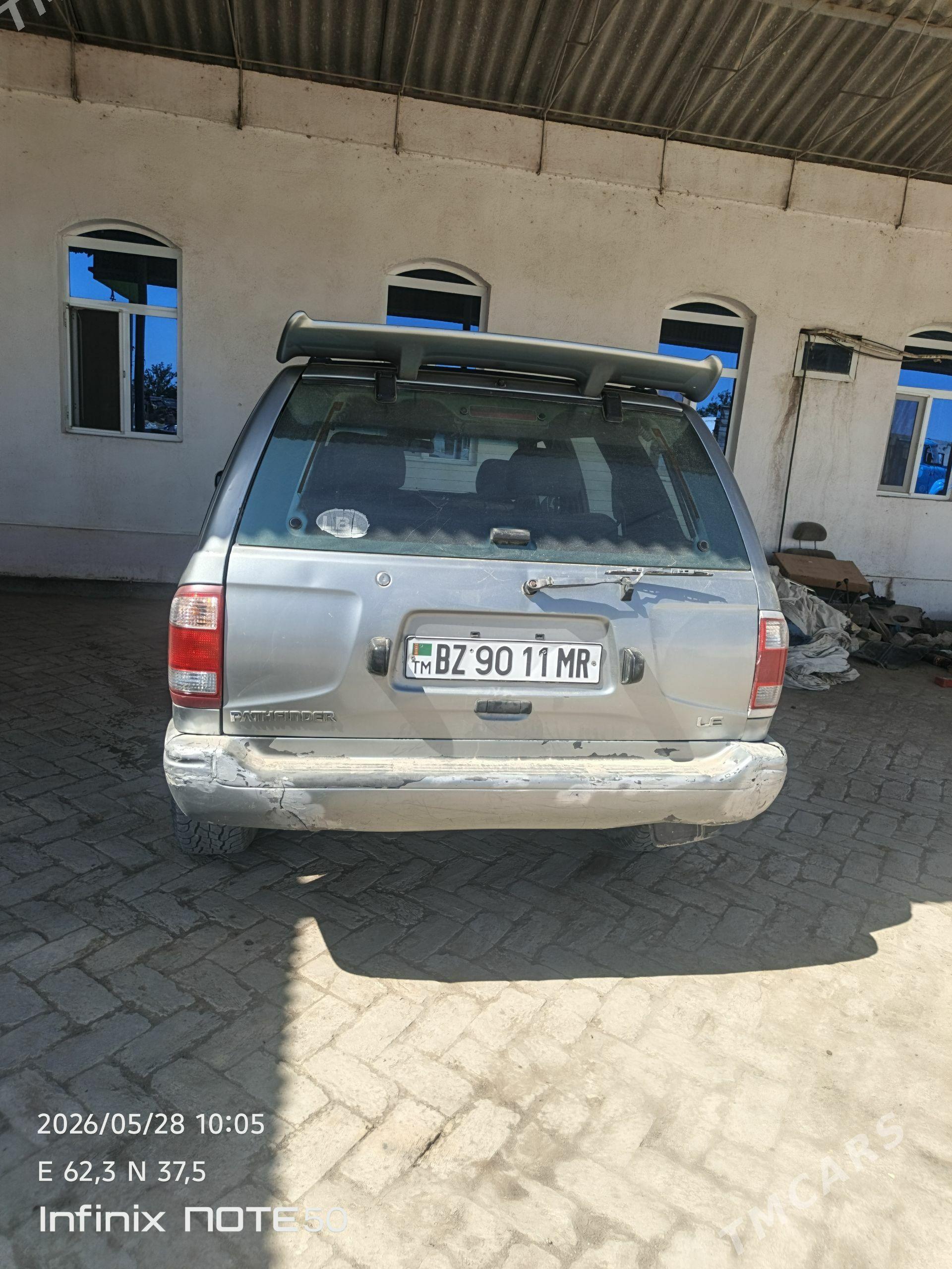 Nissan Pathfinder 1999 - 100 000 TMT - Türkmengala - img 1