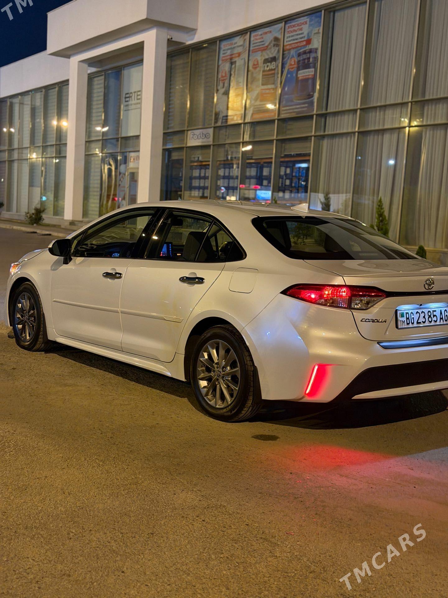 Toyota Corolla 2022 - 310 000 TMT - Aşgabat - img 1