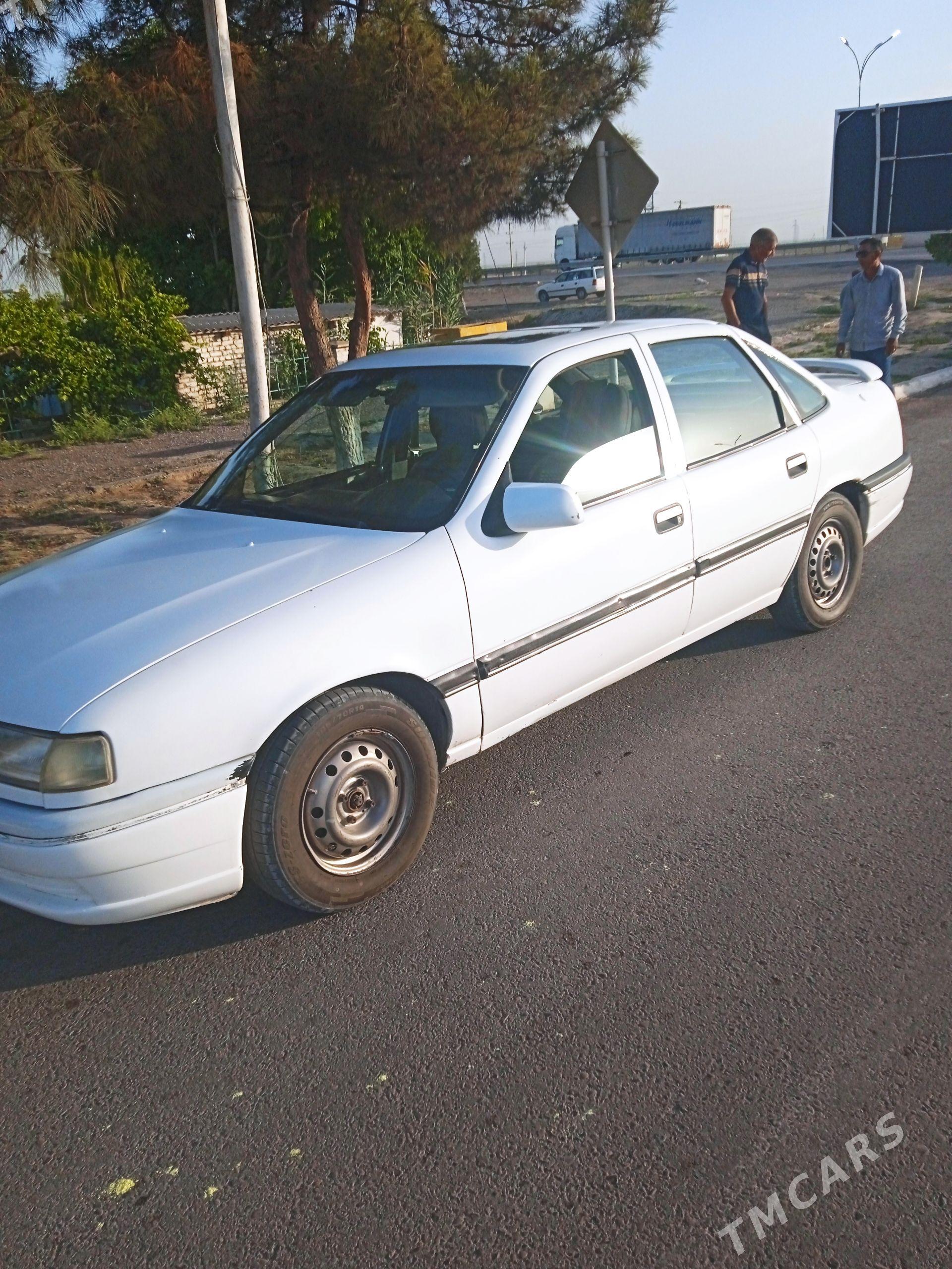 Opel Vectra 1992 - 40 000 TMT - Kaka - img 1