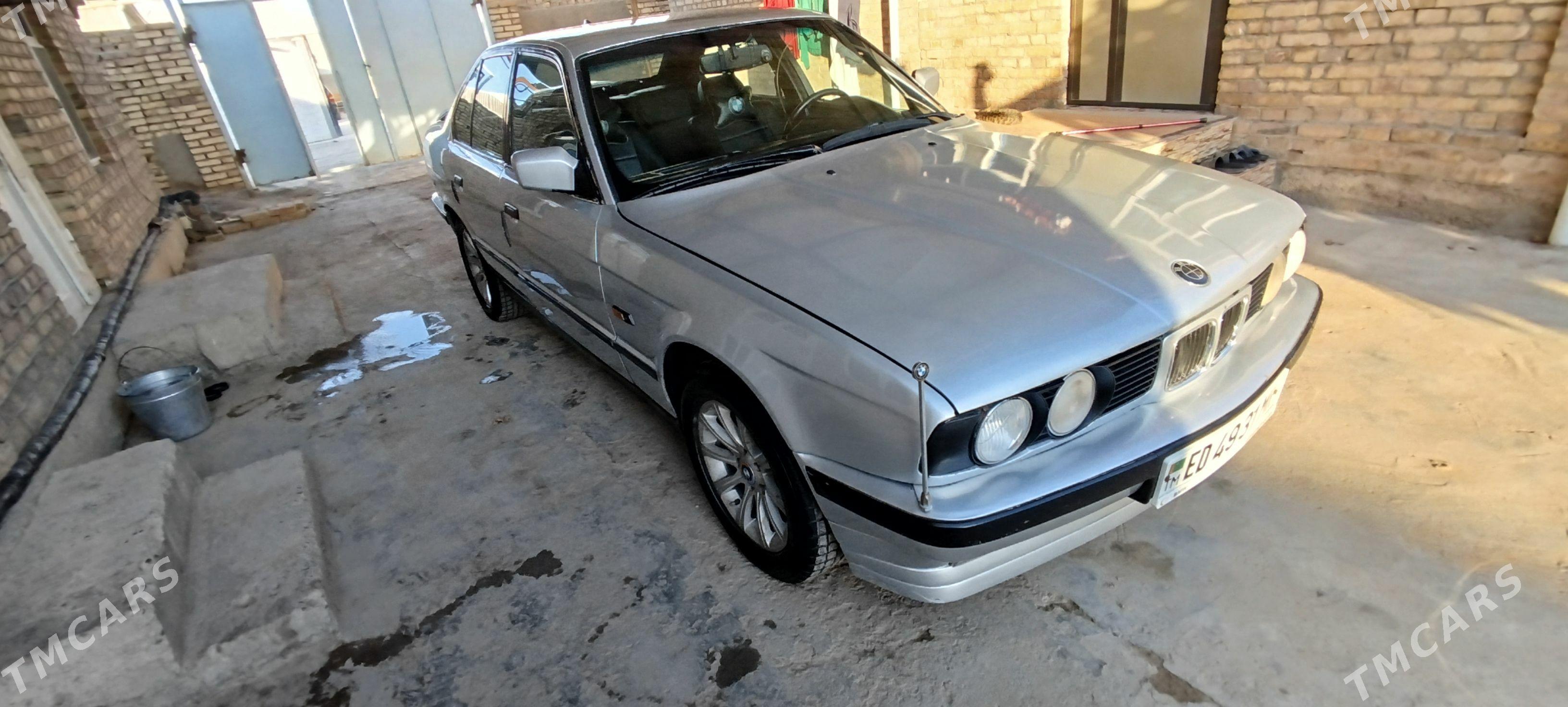 BMW 525 1992 - 55 000 TMT - Мары - img 1