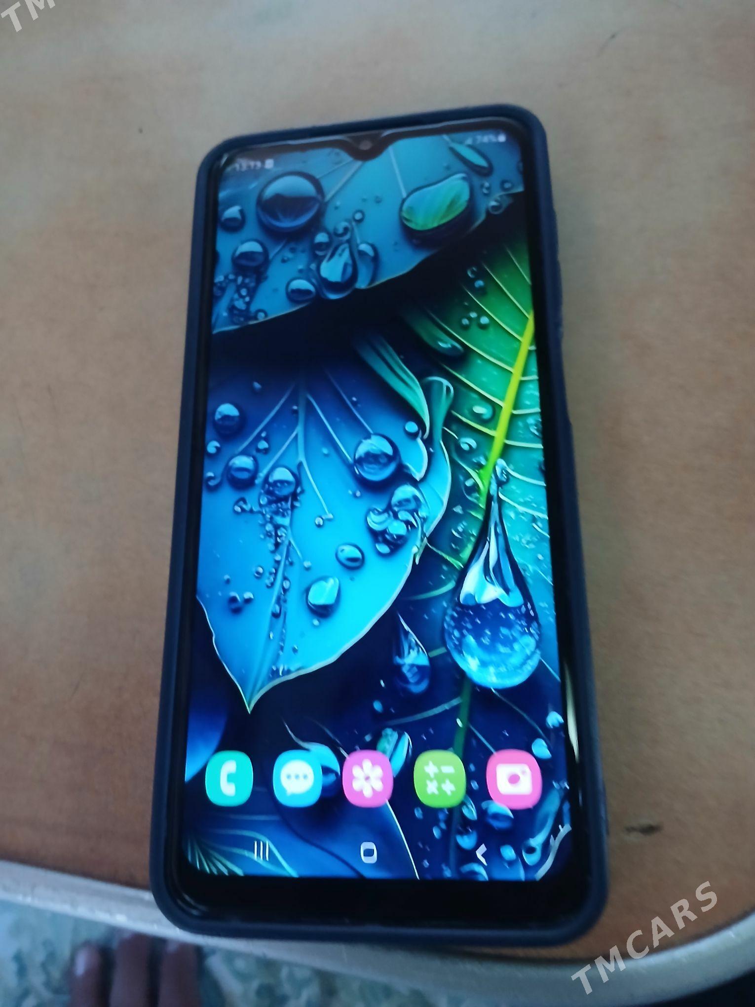 samsung A04S pamit 4/64 - Болдумсаз - img 1