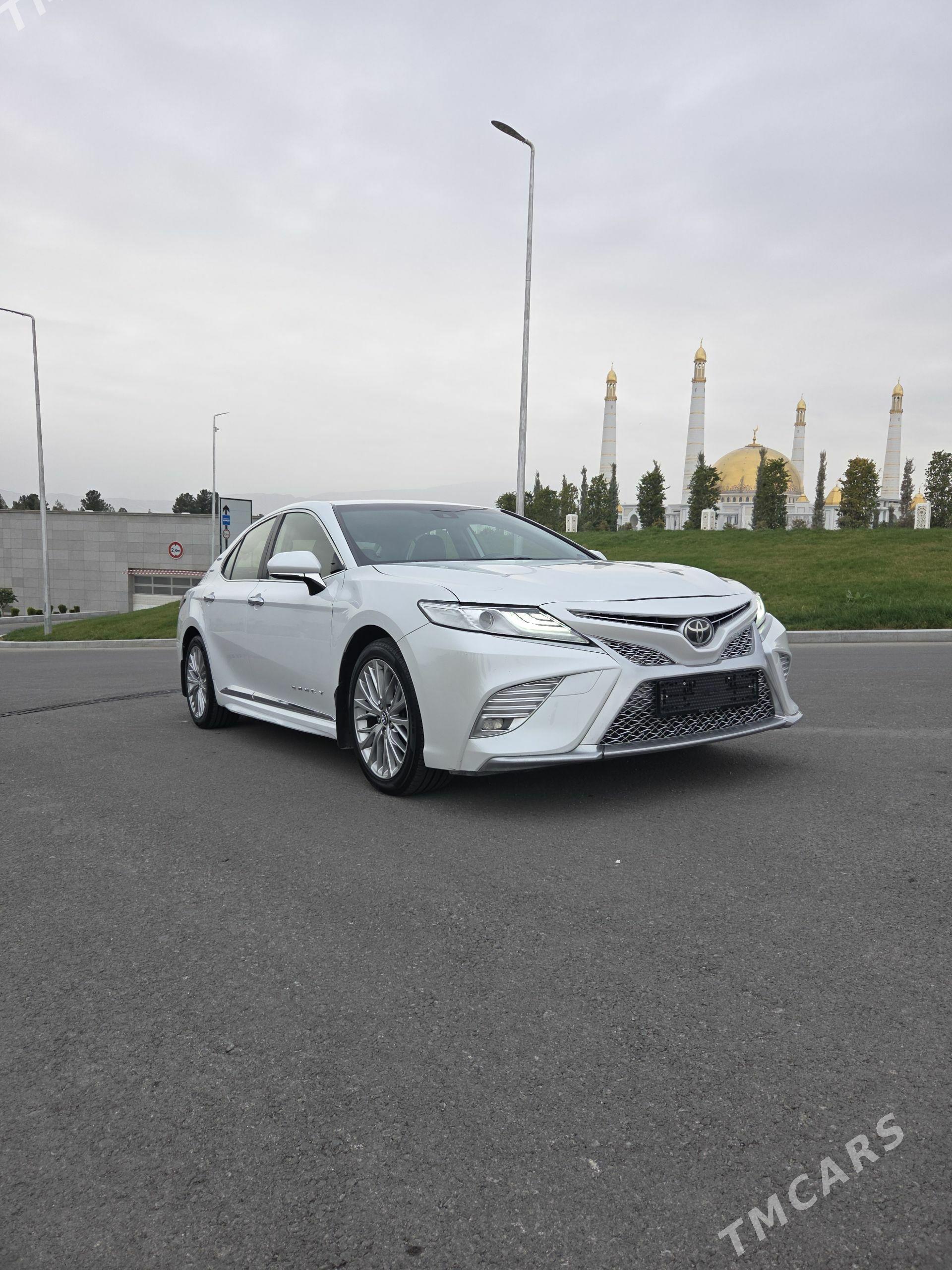 Toyota Camry 2018 - 315 000 TMT - Büzmeýin - img 1
