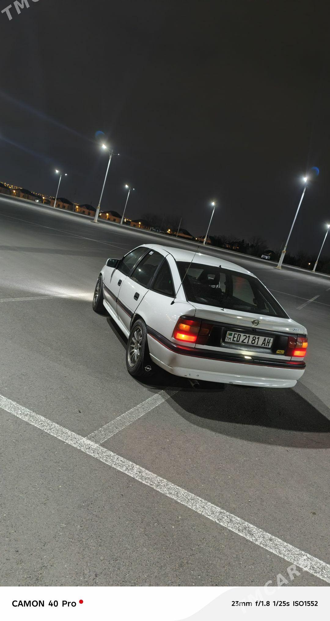 Opel Vectra 1993 - 46 000 TMT - Анев - img 1