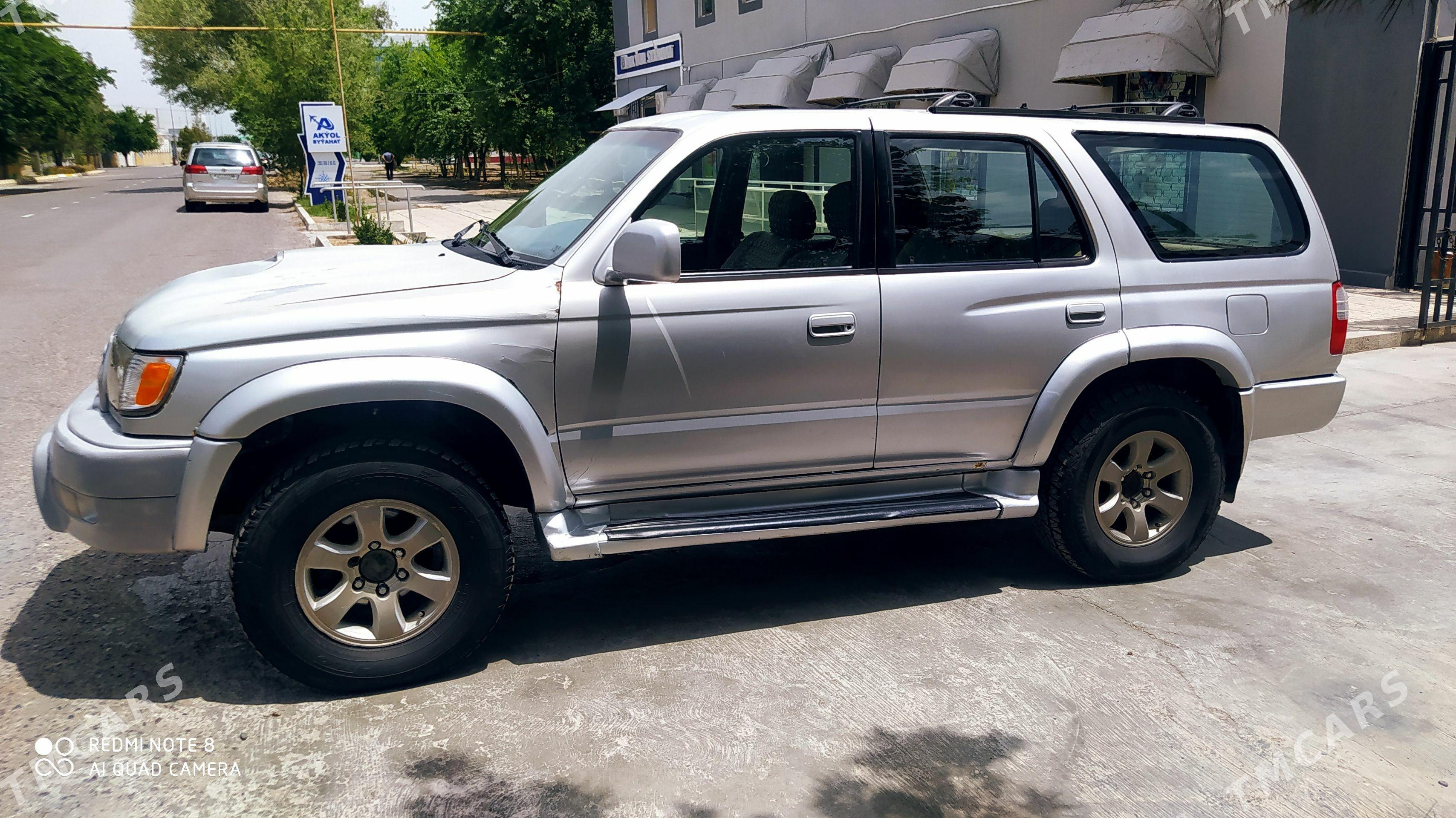 Toyota 4Runner 2000 - 129 000 TMT - Мары - img 1