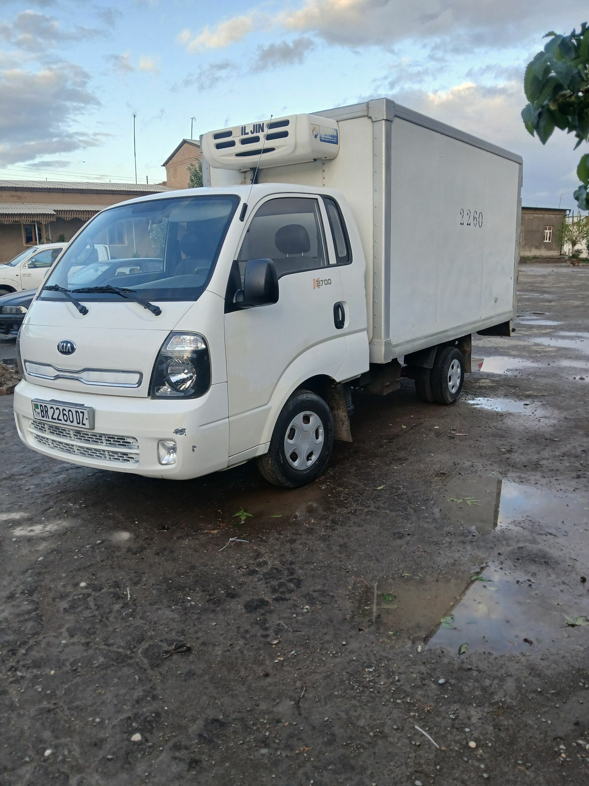 kiya bonga holodelnik 15 000 TMT - Daşoguz - img 1