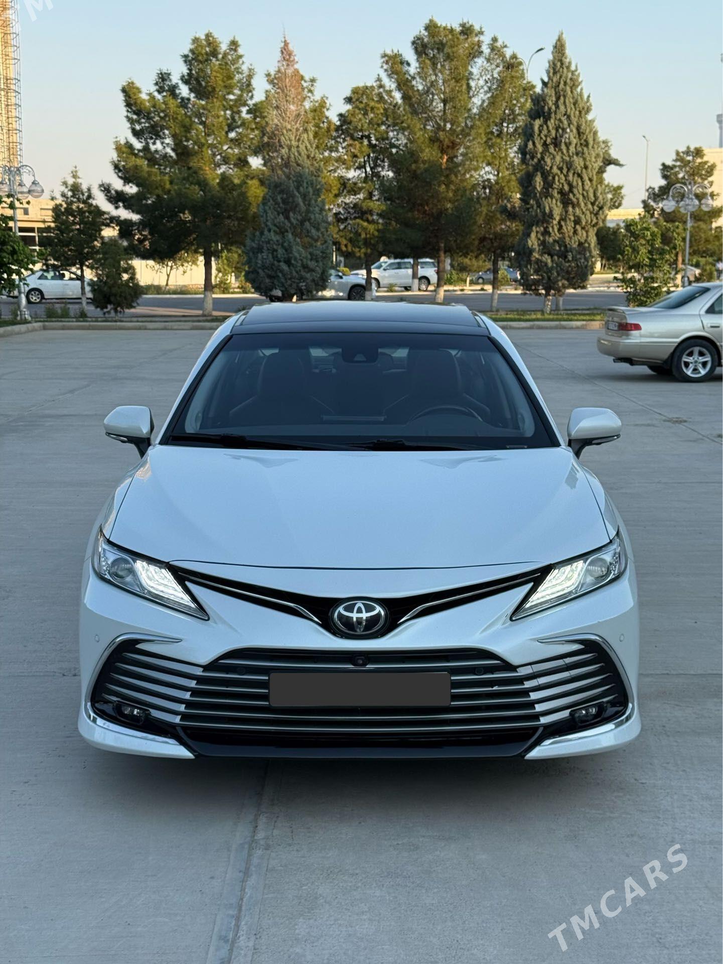 Toyota Camry 2021 - 450 000 TMT - Мары - img 1