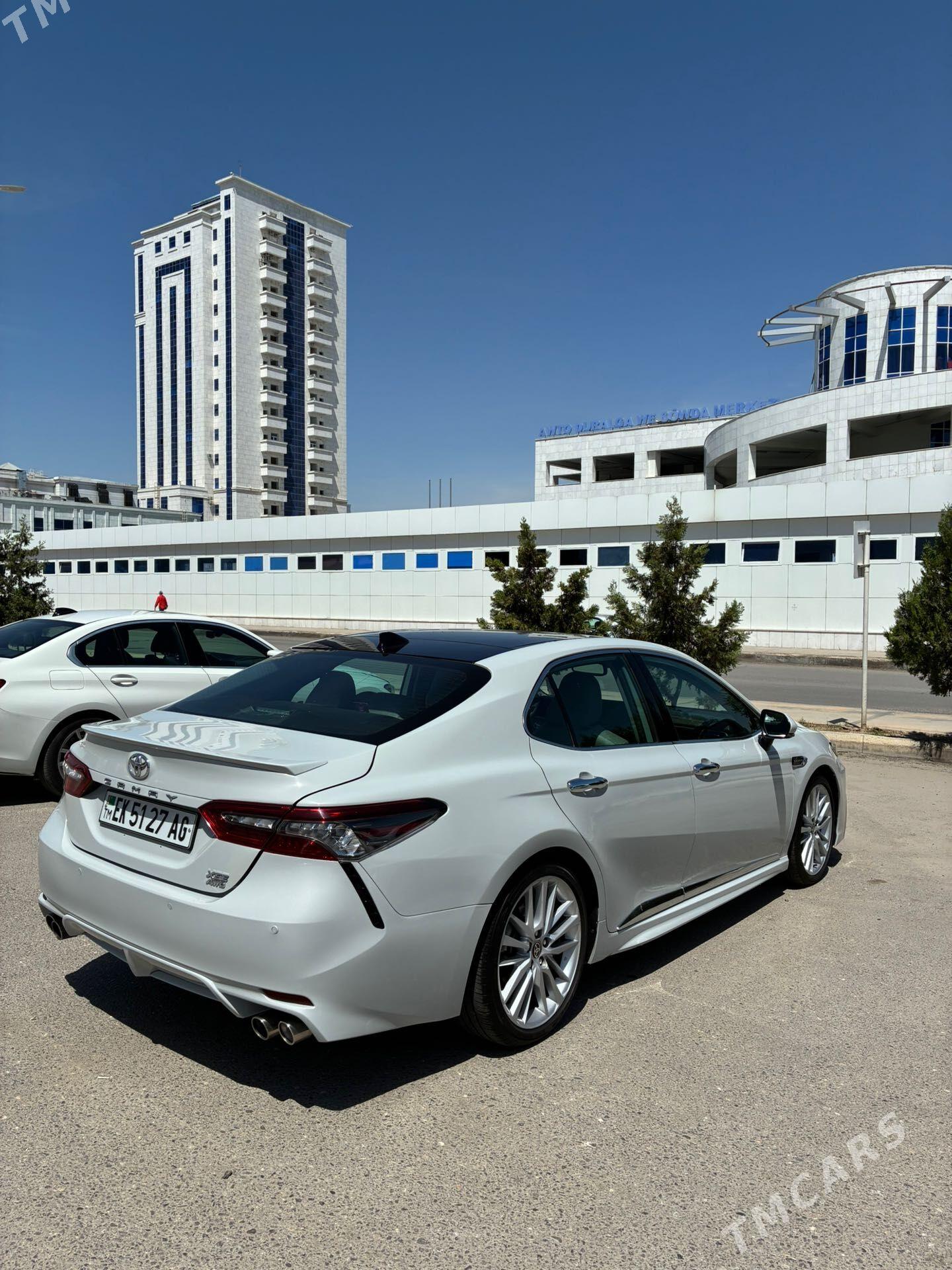 Toyota Camry 2022 - 355 000 TMT - Aşgabat - img 1