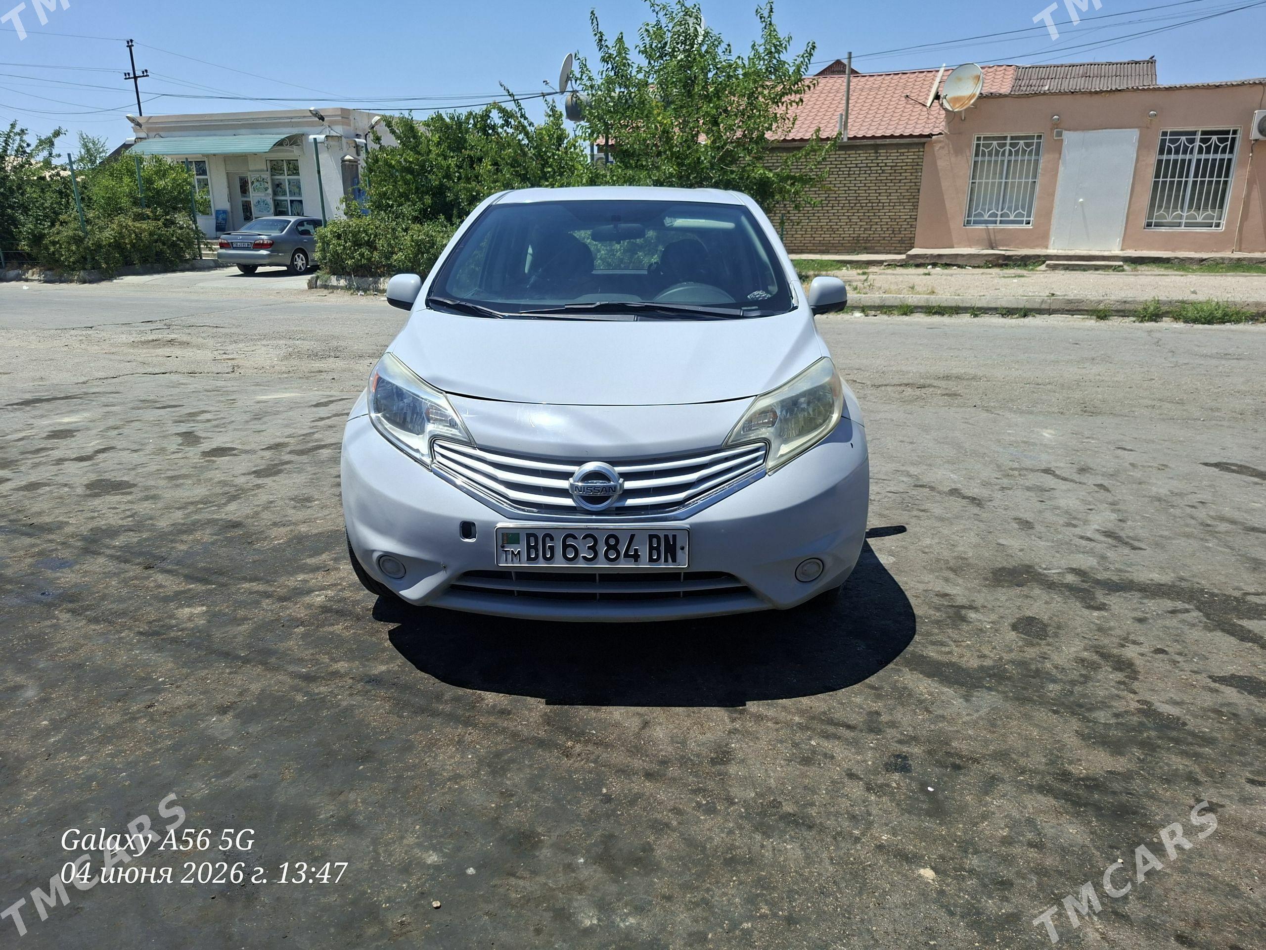 Nissan Versa Note 2013 - 130 000 TMT - Балканабат - img 1