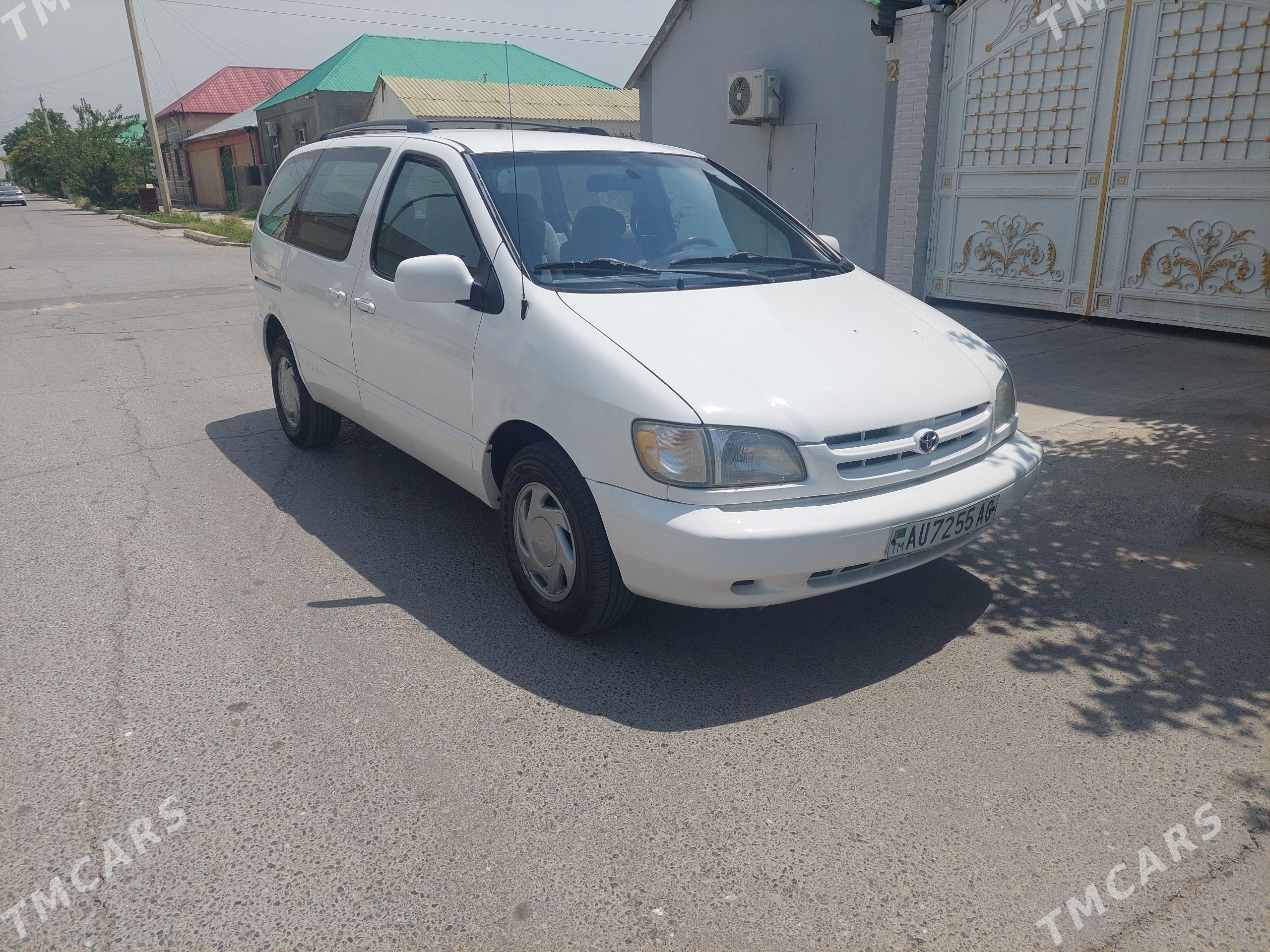 Toyota Sienna 2000 - 175 000 TMT - Ашхабад - img 1