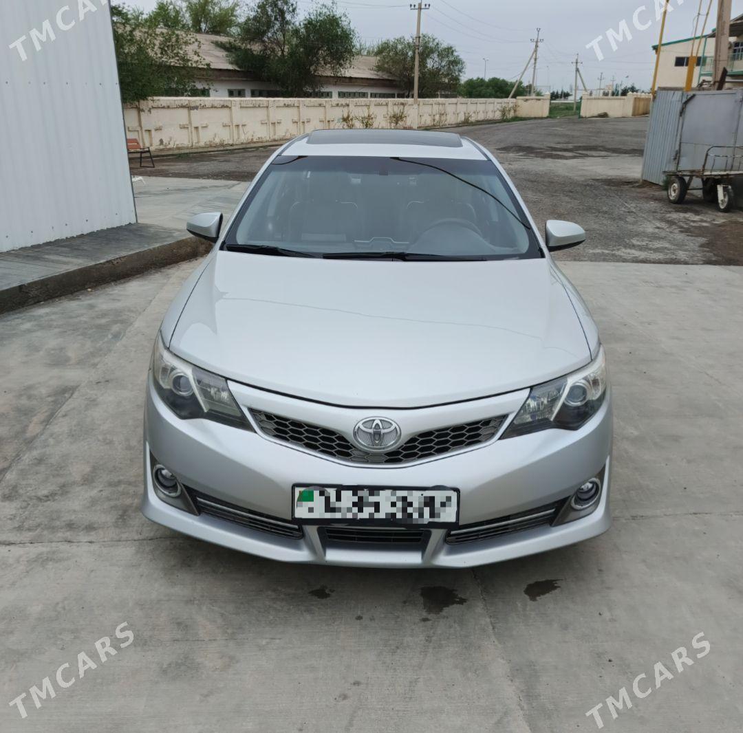 Toyota Camry 2012 - 260 000 TMT - Baýramaly - img 1
