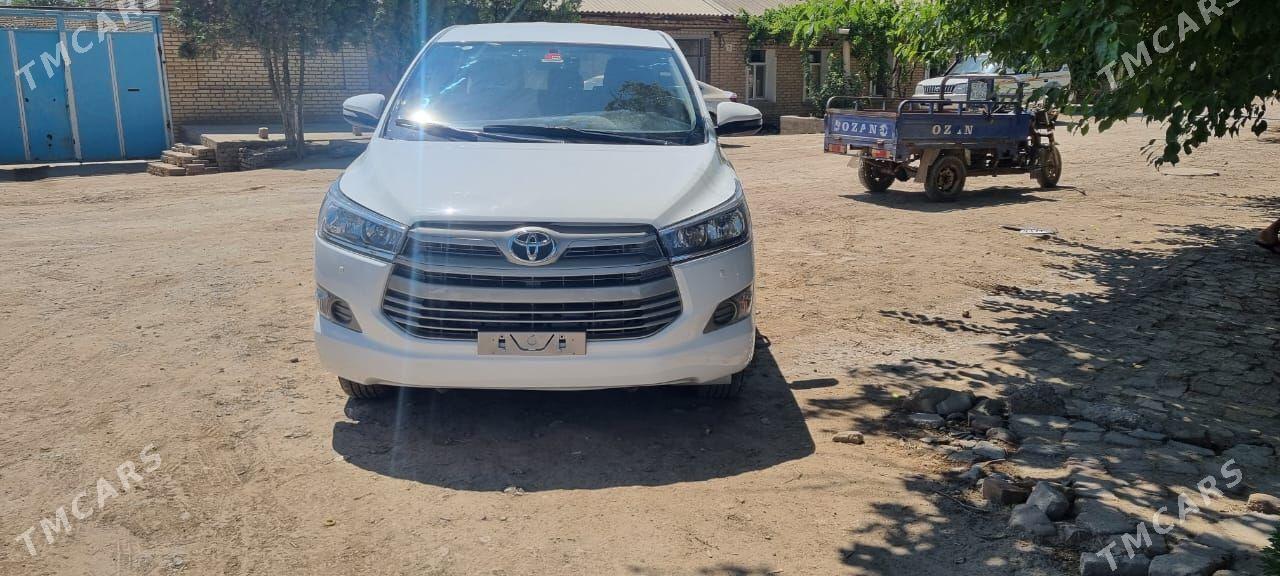 Toyota Innova 2021 - 280 000 TMT - Kerki - img 1