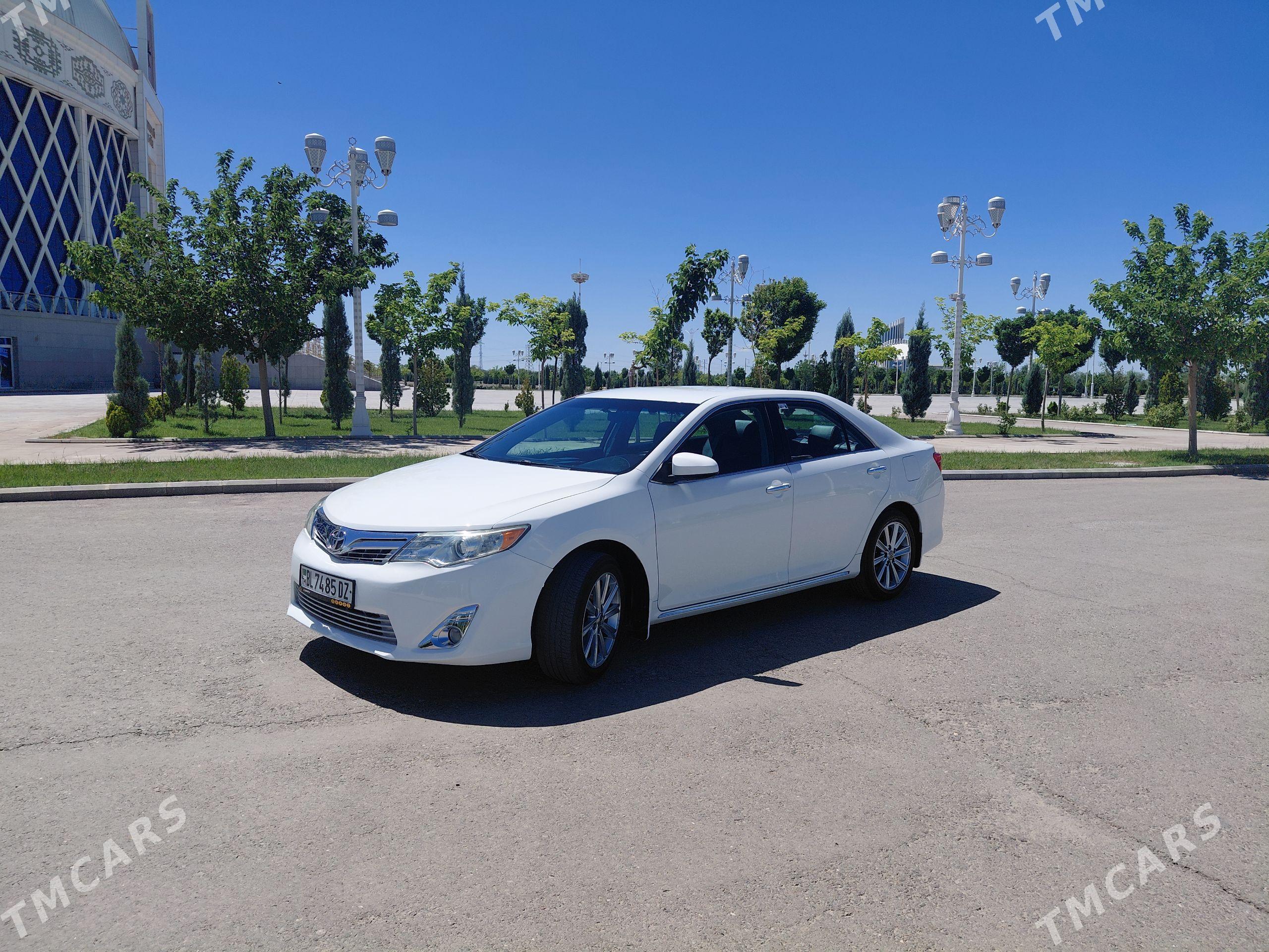 Toyota Camry 2012 - 250 000 TMT - Дашогуз - img 1
