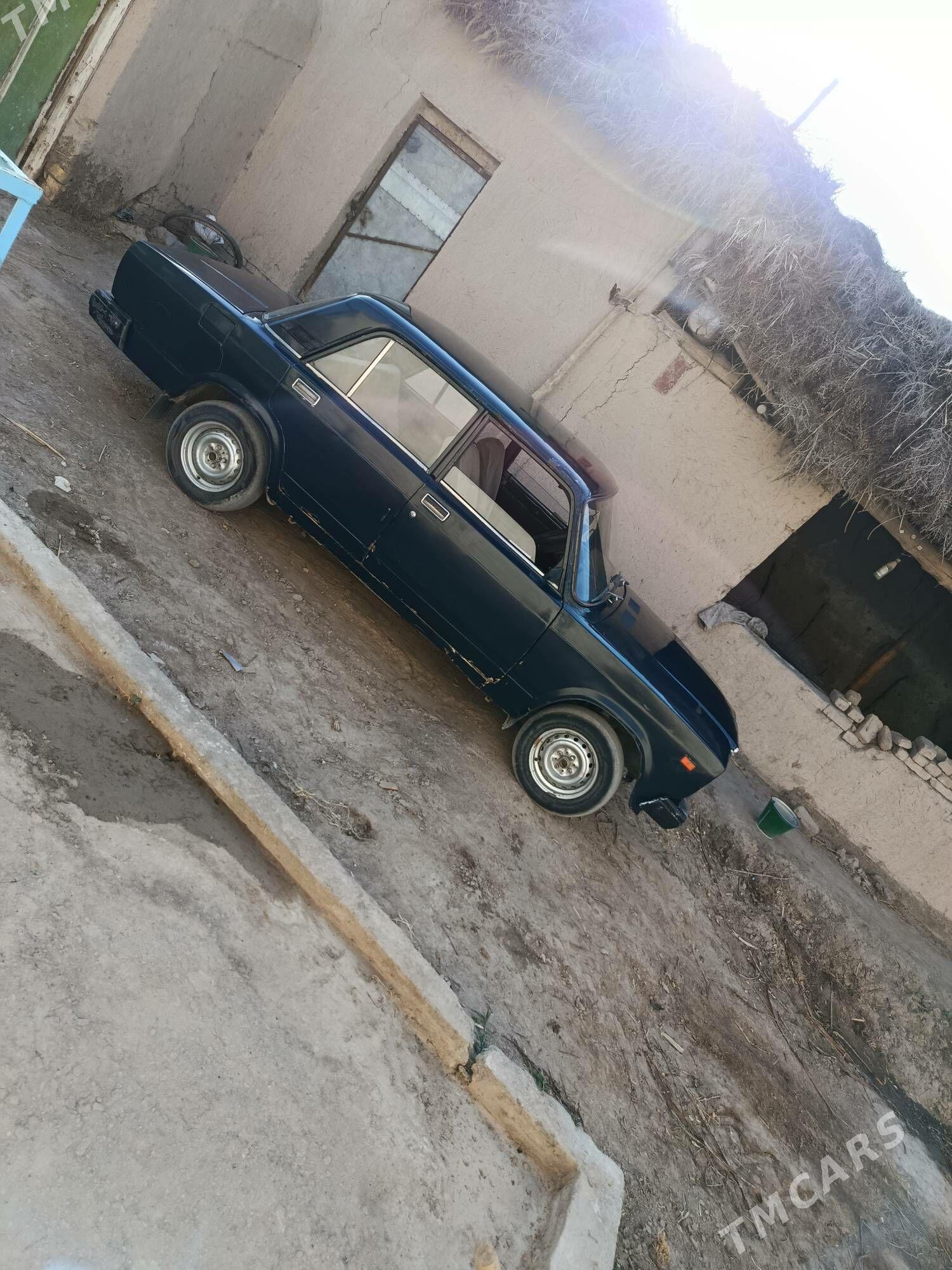 Lada 2107 2004 - 15 000 TMT - Гурбансолтан Едже - img 1