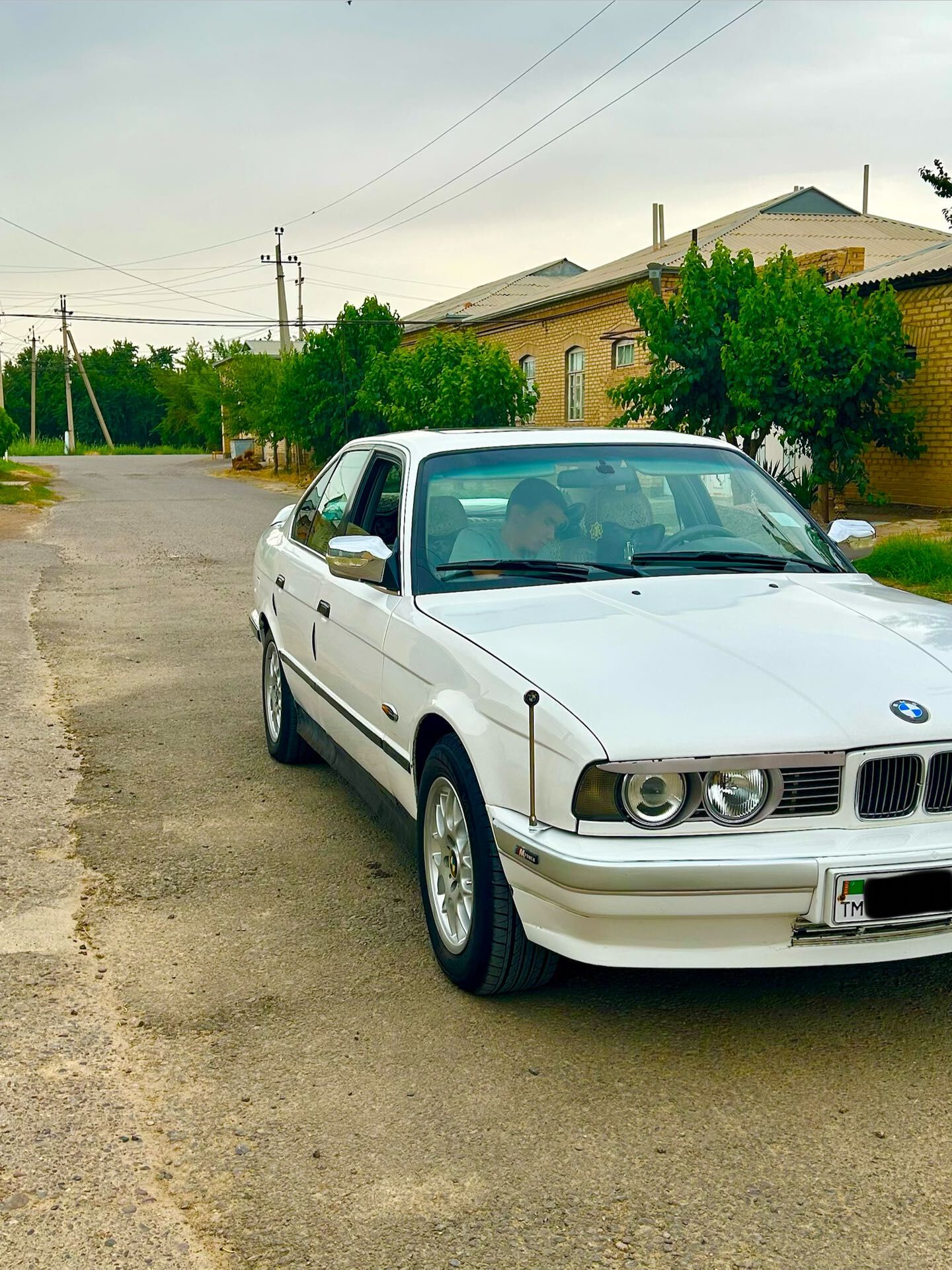 BMW 535 1991 - 60 000 TMT - Мары - img 1