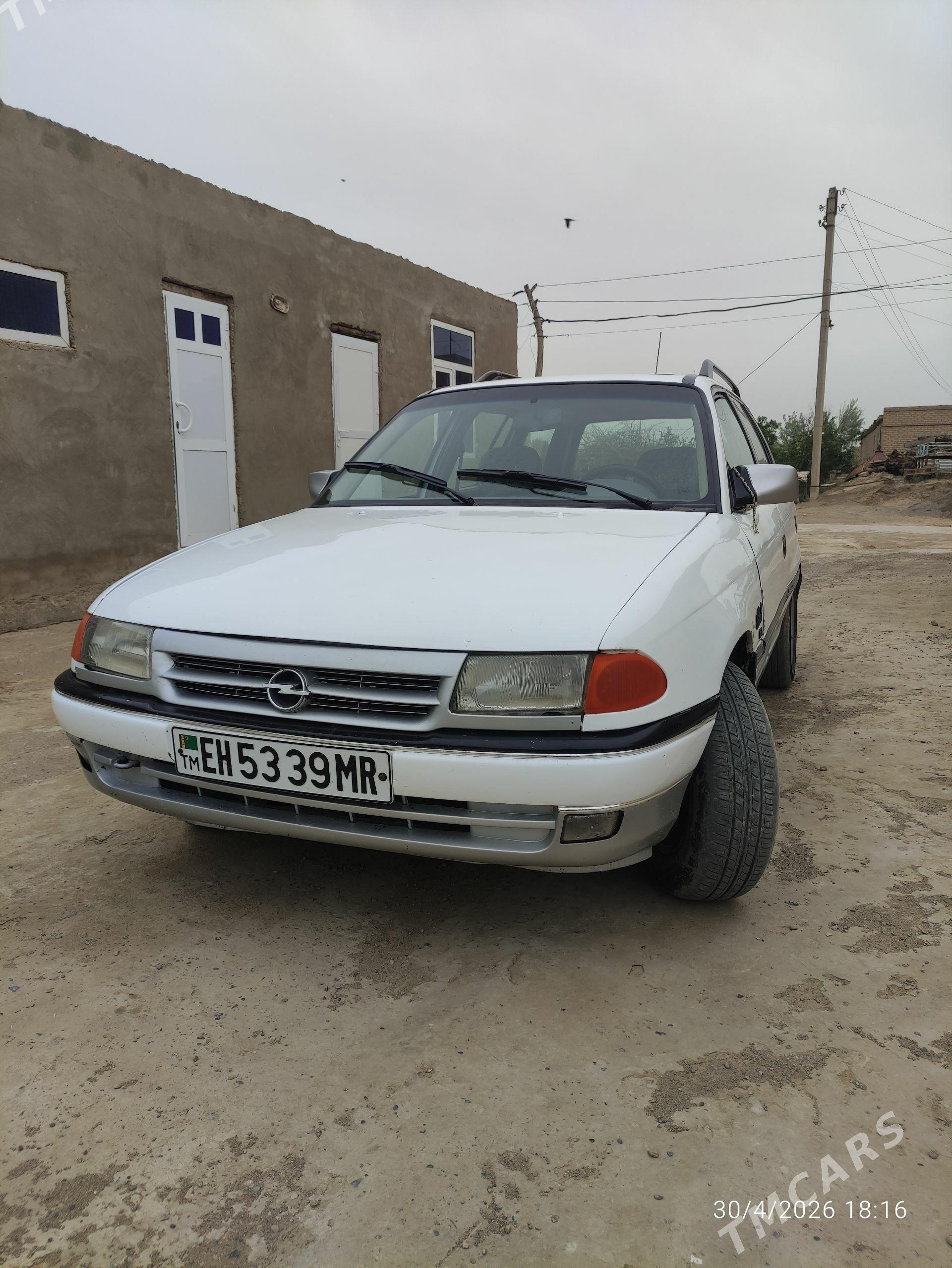 Opel Astra 1992 - 35 000 TMT - Мары - img 1