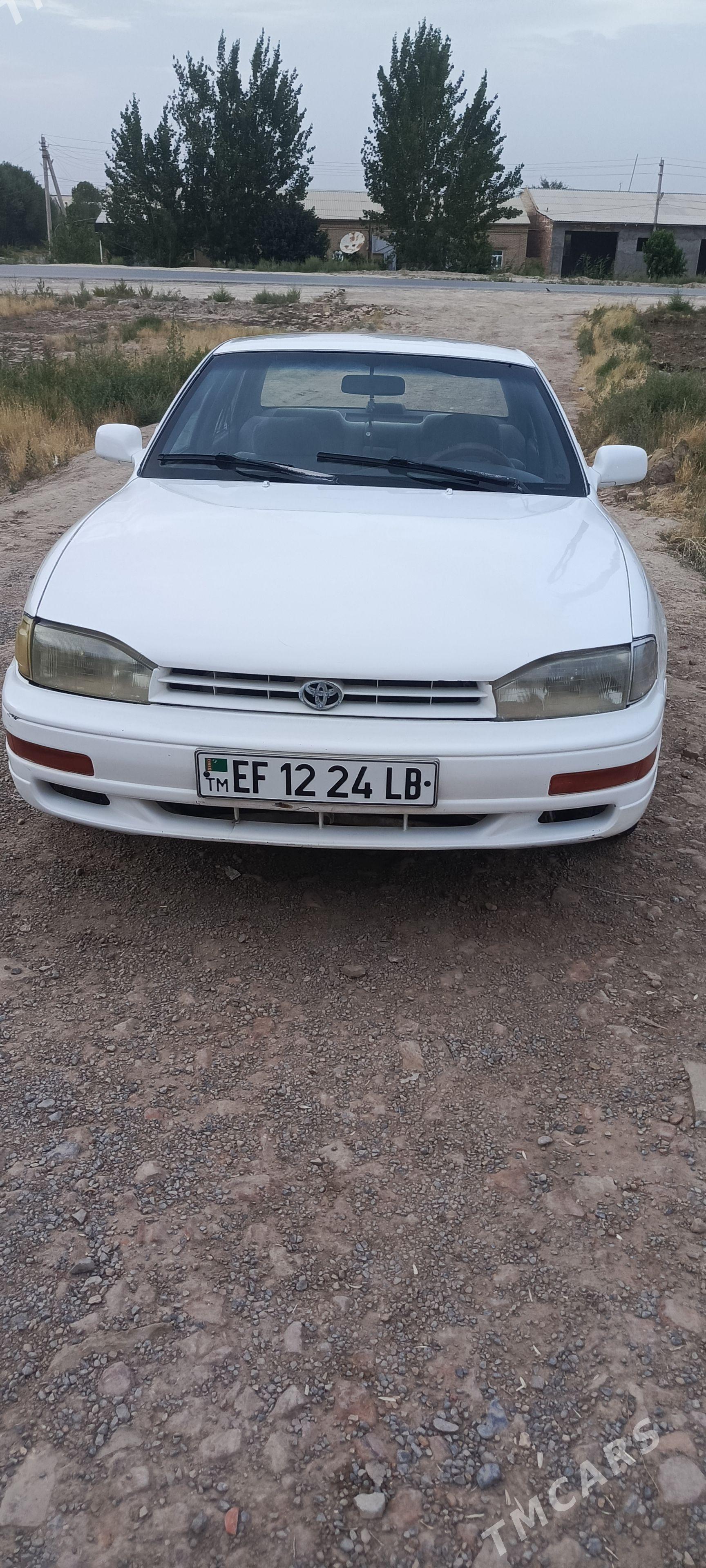 Toyota Camry 1994 - 105 000 TMT - Halaç - img 1