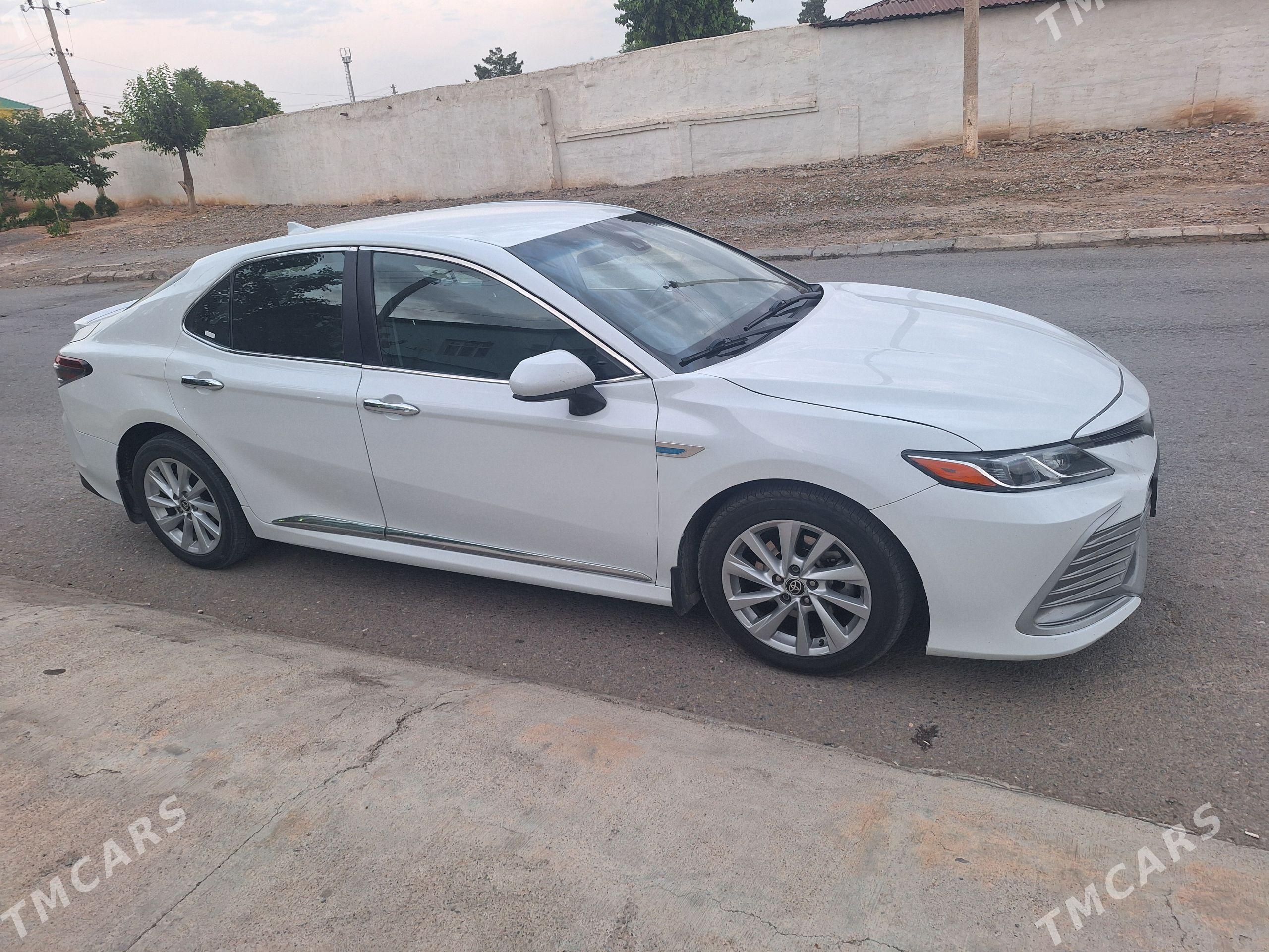 Toyota Camry 2021 - 380 000 TMT - Гарадамак Шор - img 1