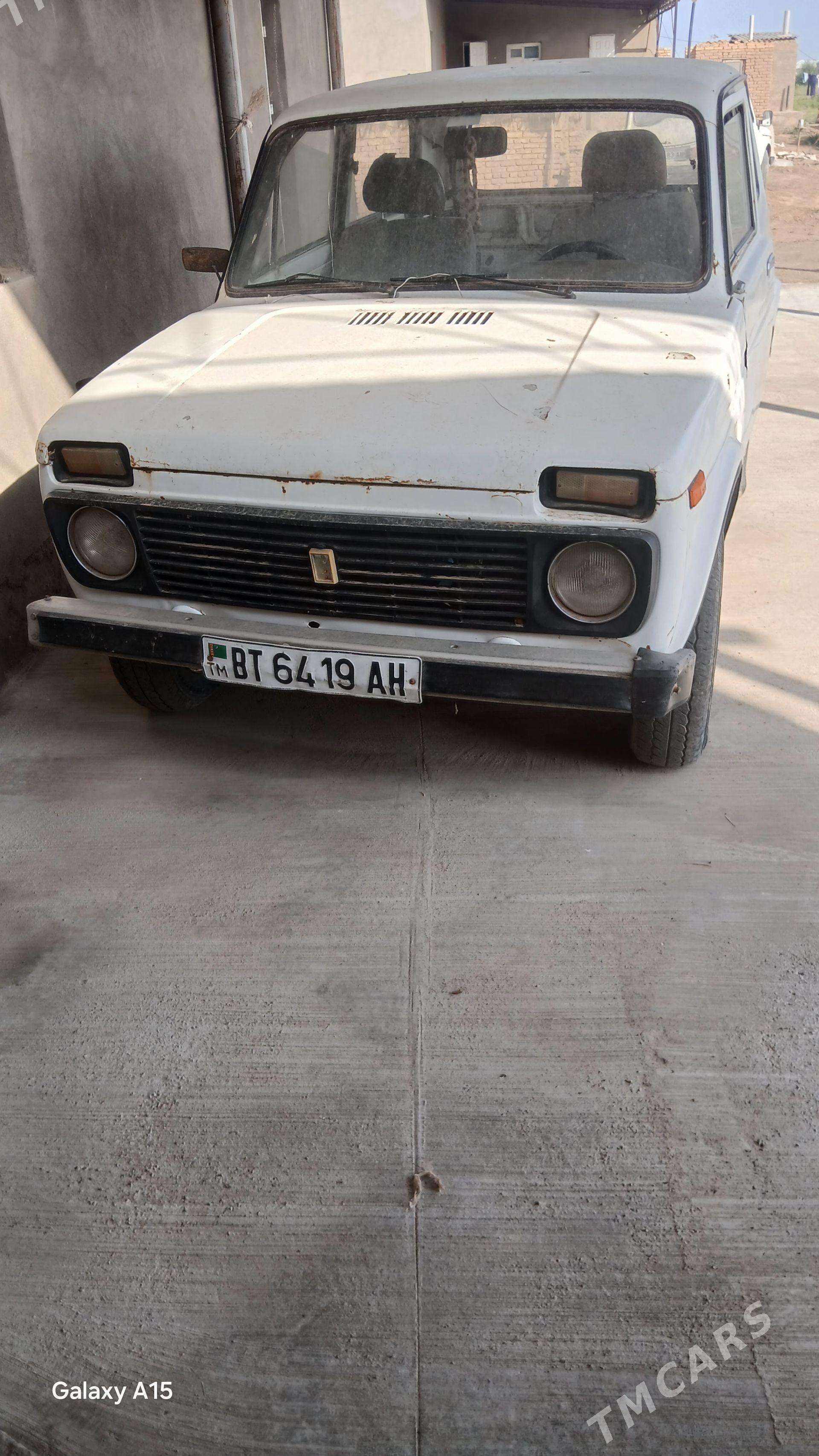 Lada Niva 1993 - 18 000 TMT - Теджен - img 1