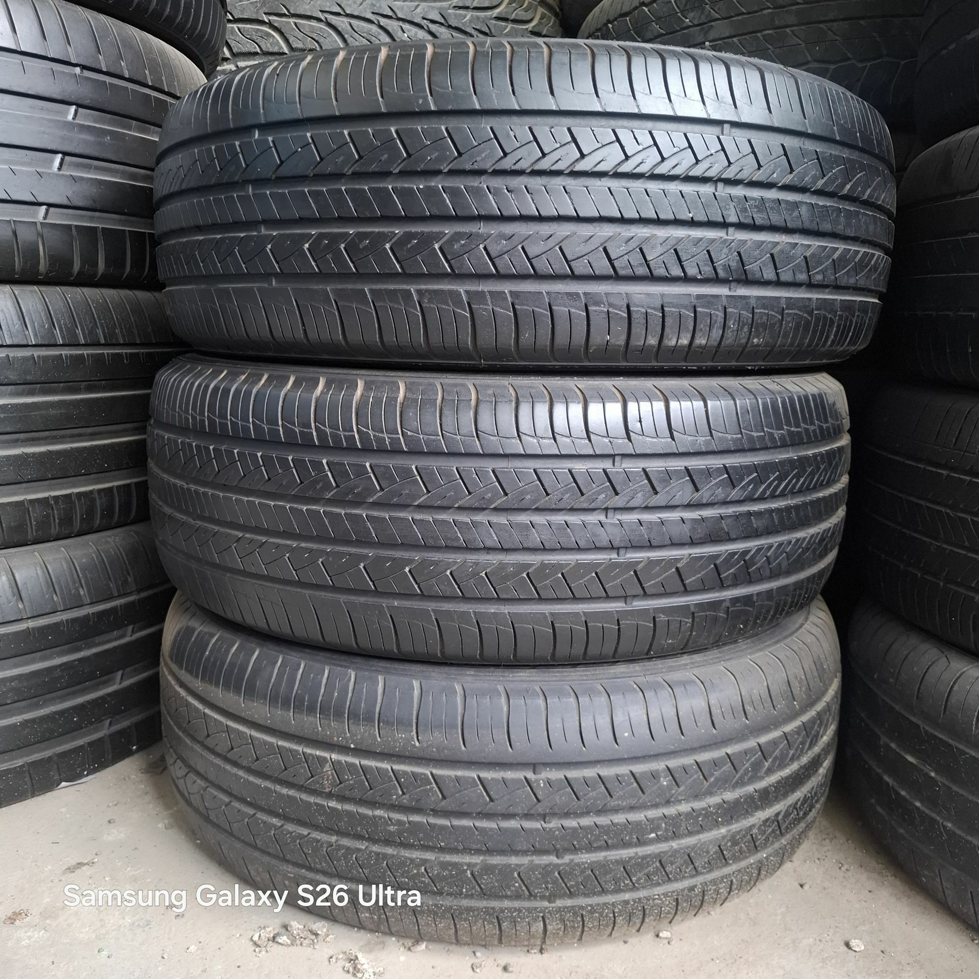245 65 17 sportrak 350 TMT - Bedew - img 1