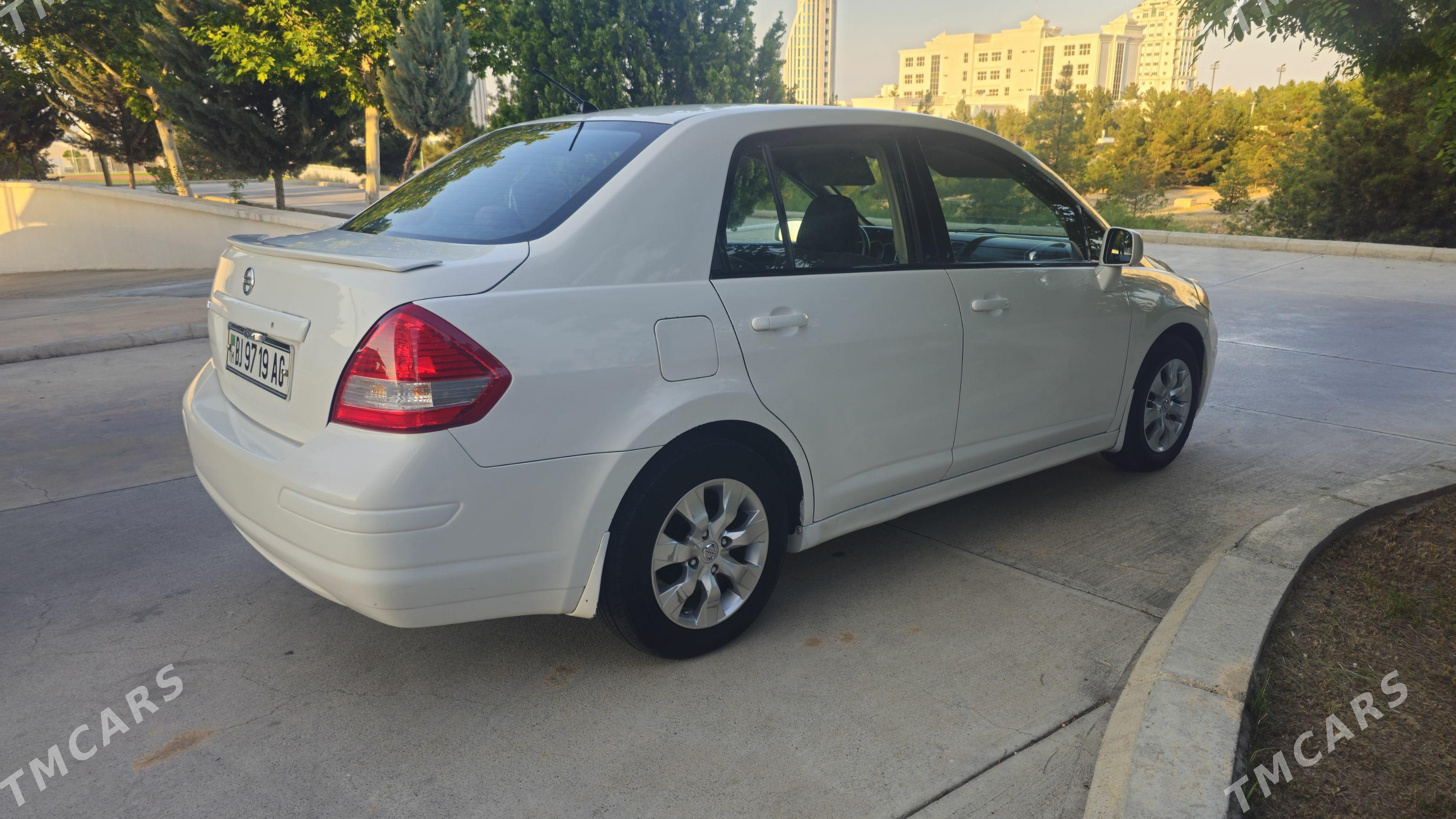 Nissan Versa 2009 - 135 000 TMT - Ашхабад - img 1