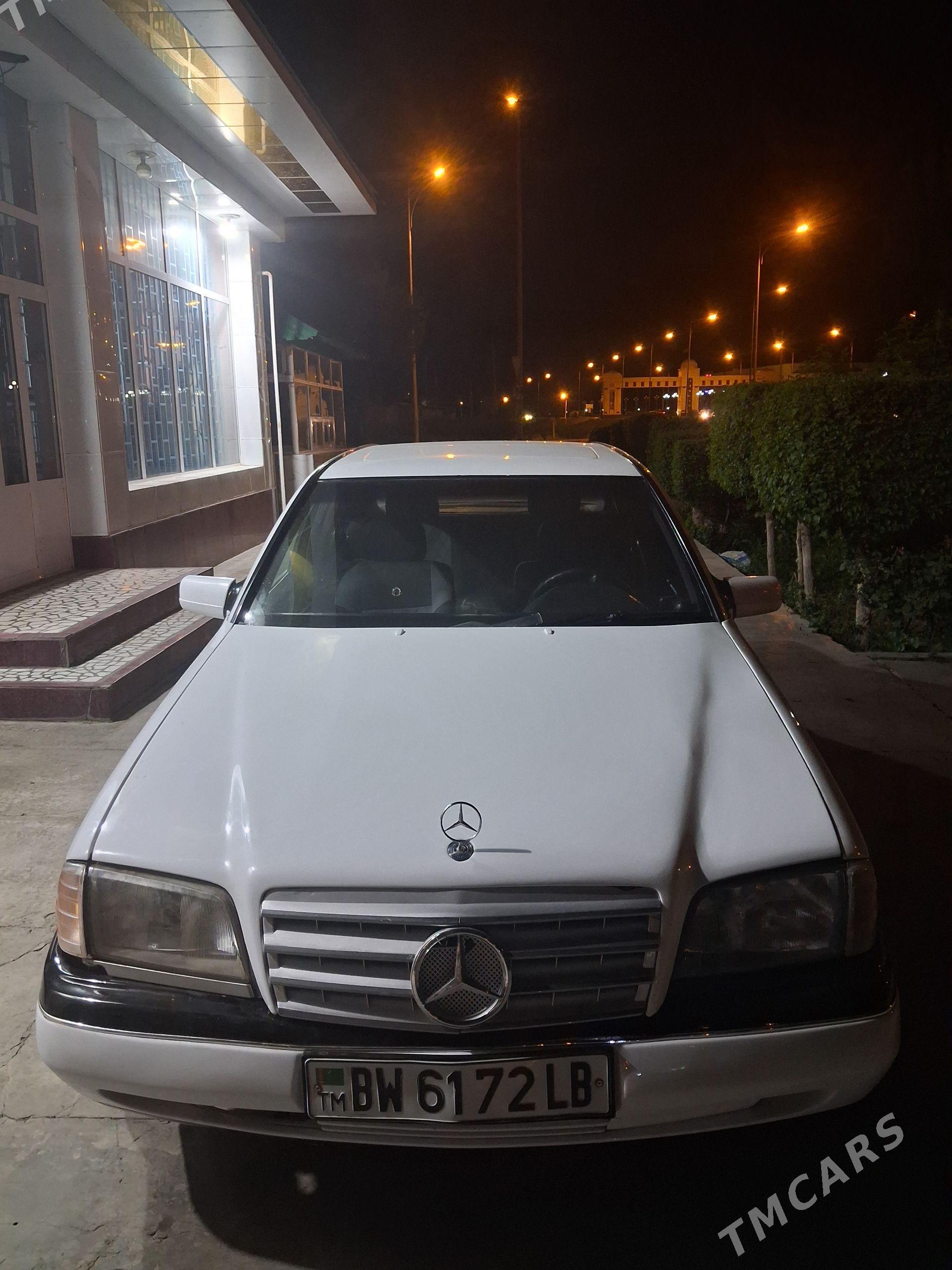 Mercedes-Benz C280 1993 - 63 000 TMT - Туркменабат - img 1