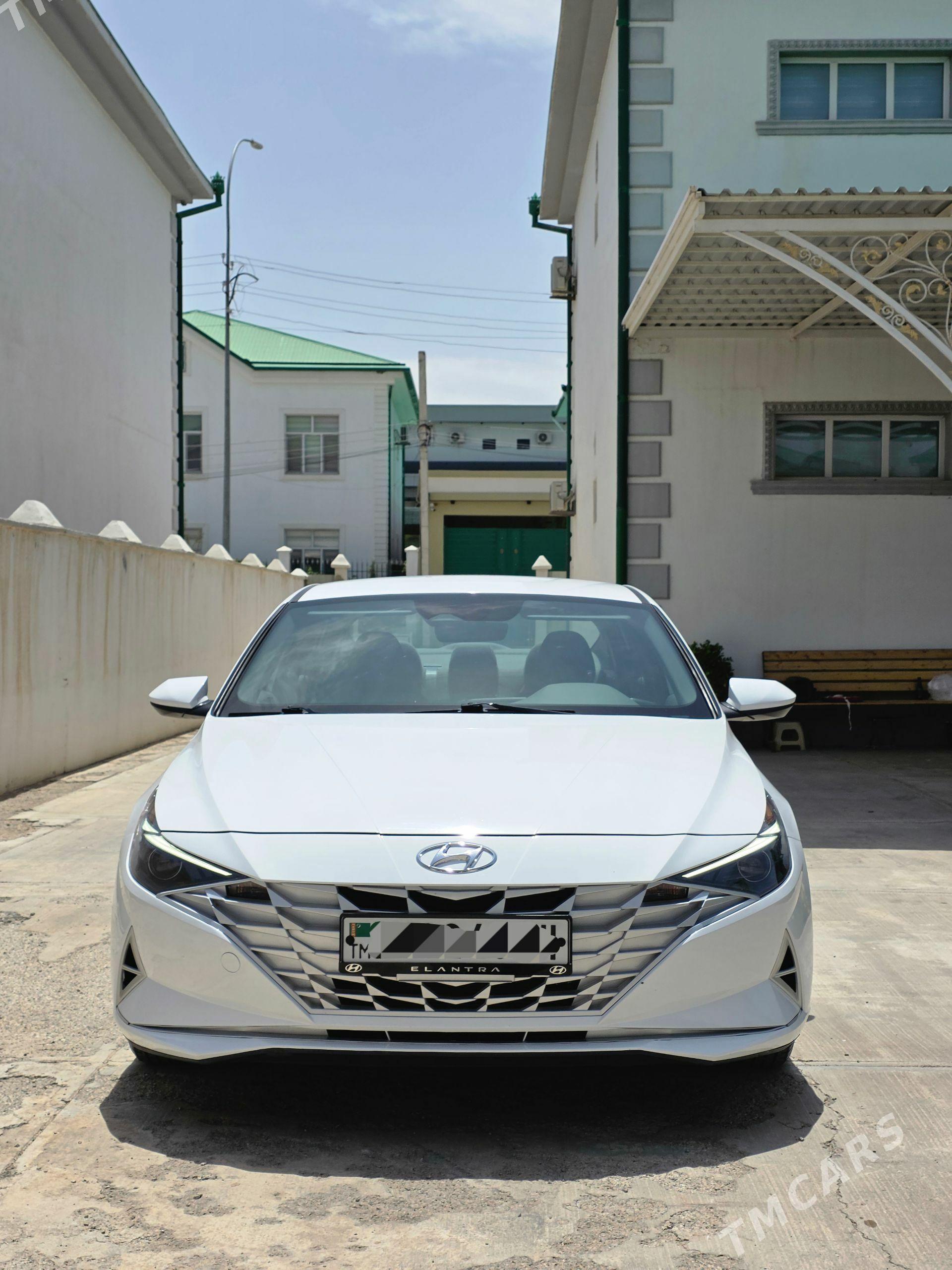 Hyundai Elantra 2023 - 249 600 TMT - Анев - img 1