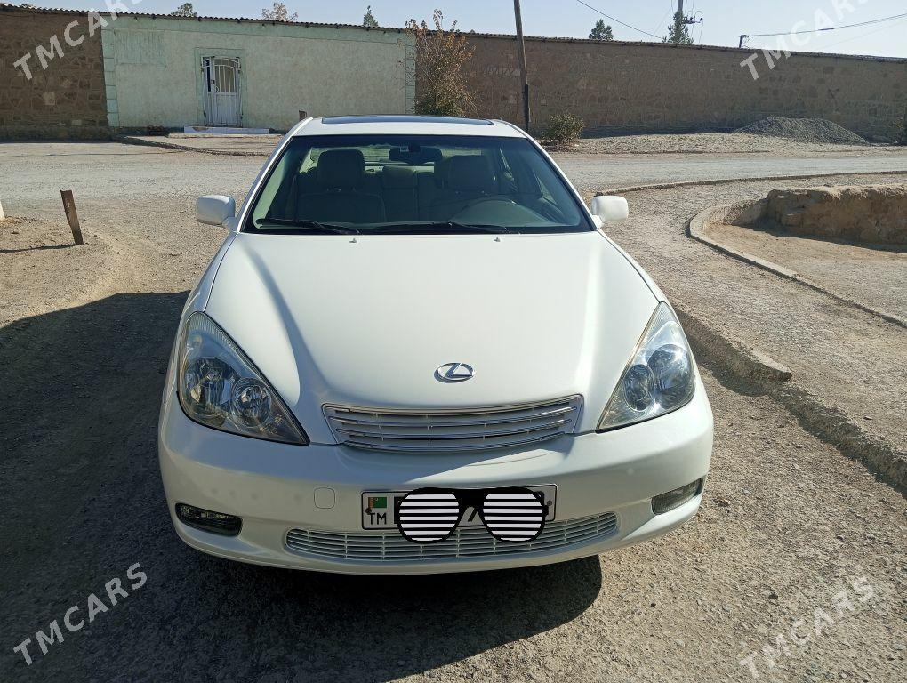 Lexus ES 2002 - 205 000 TMT - Тязе заман - img 1