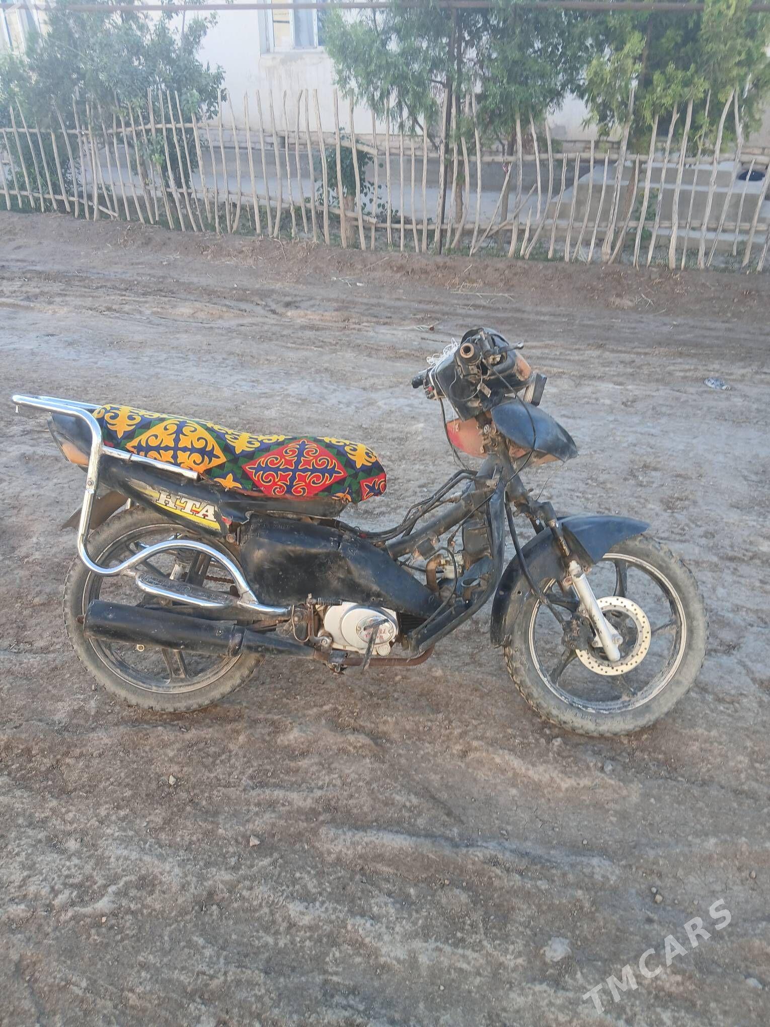 Fekon FK150-8G 2013 - 9 000 TMT - Кёнеургенч - img 1