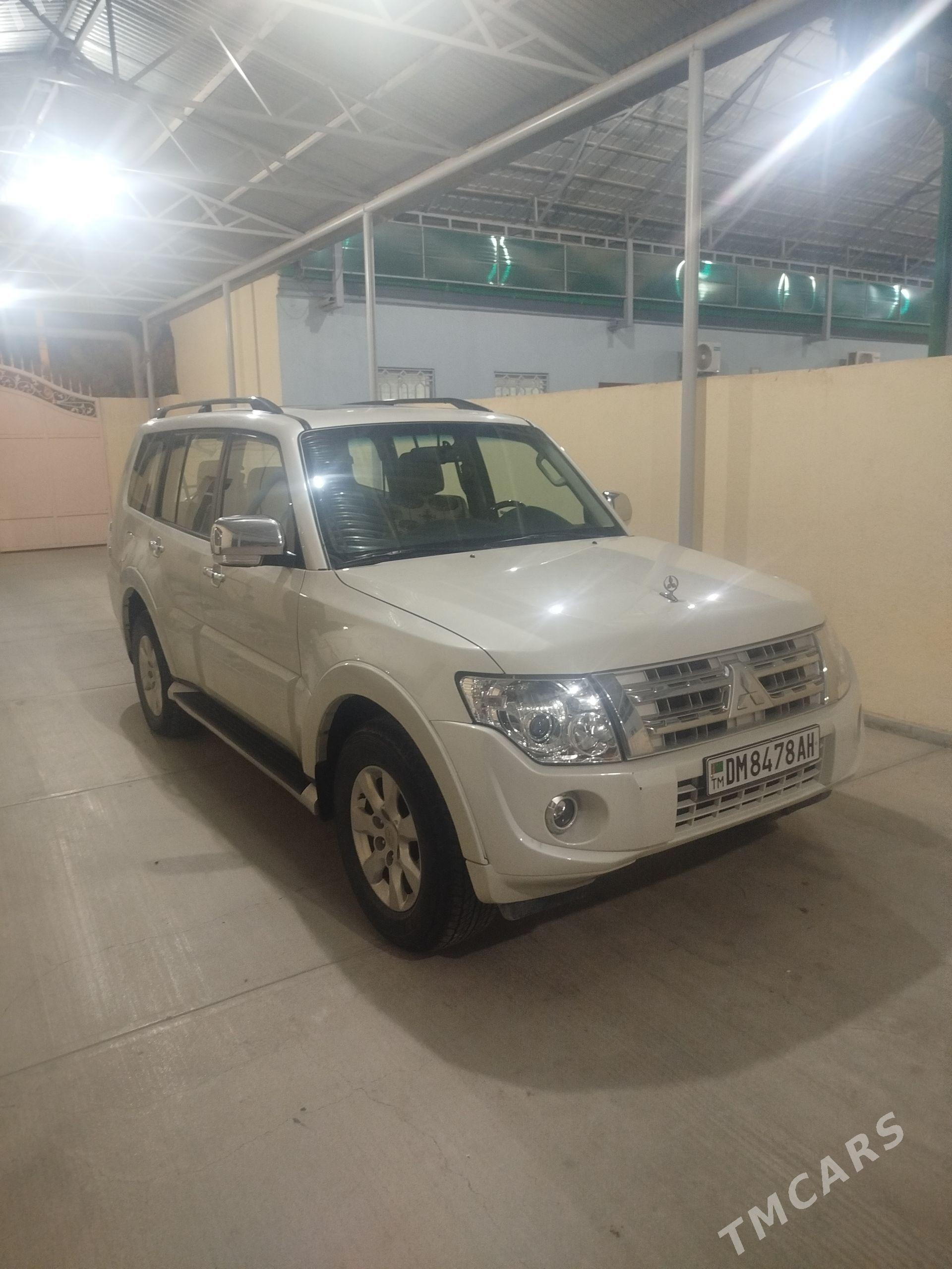 Mitsubishi Pajero 2012 - 280 000 TMT - Гёкдепе - img 1