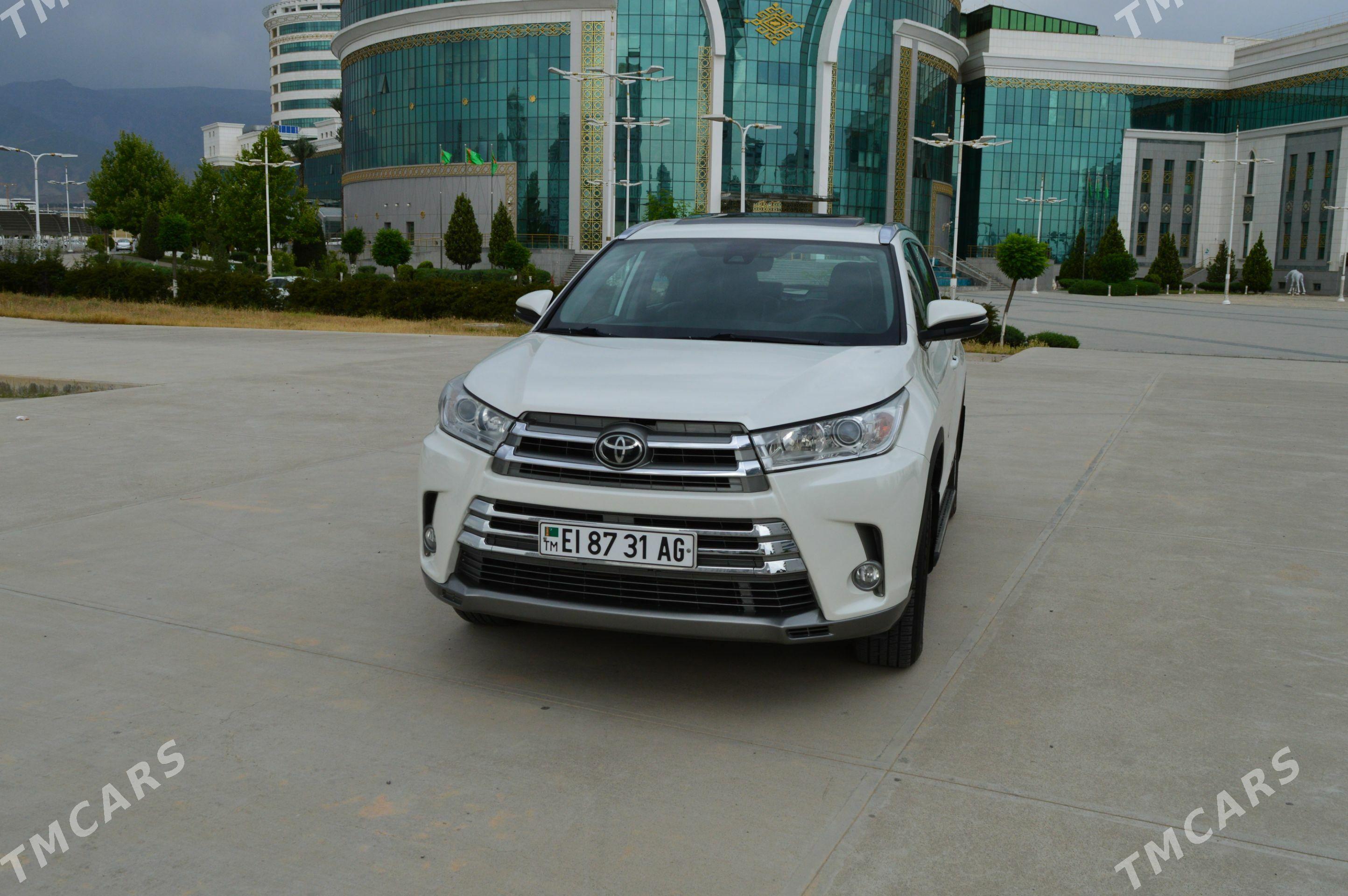 Toyota Highlander 2019 - 500 000 TMT - Aşgabat - img 1