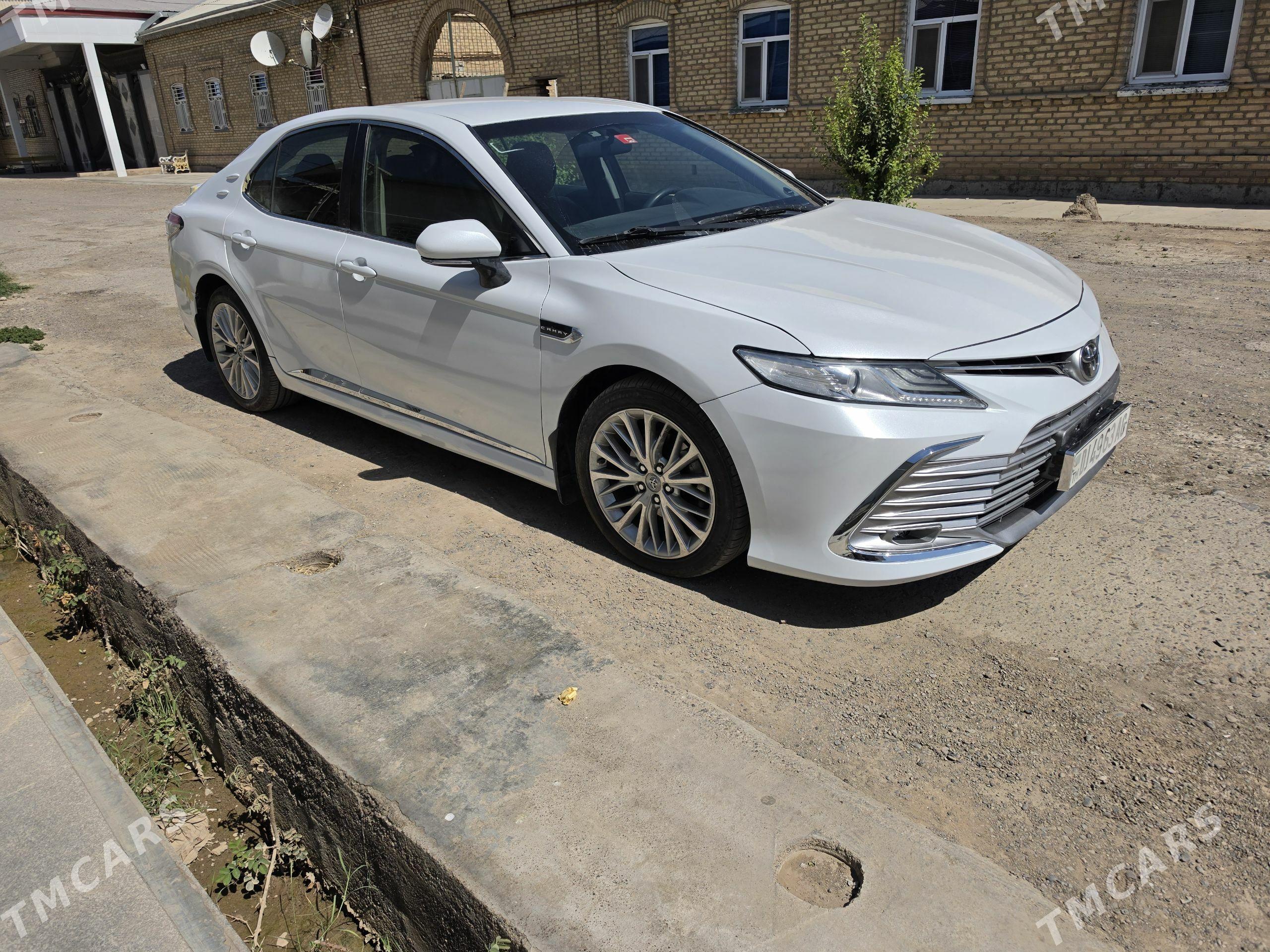 Toyota Camry 2019 - 300 000 TMT - Aşgabat - img 1