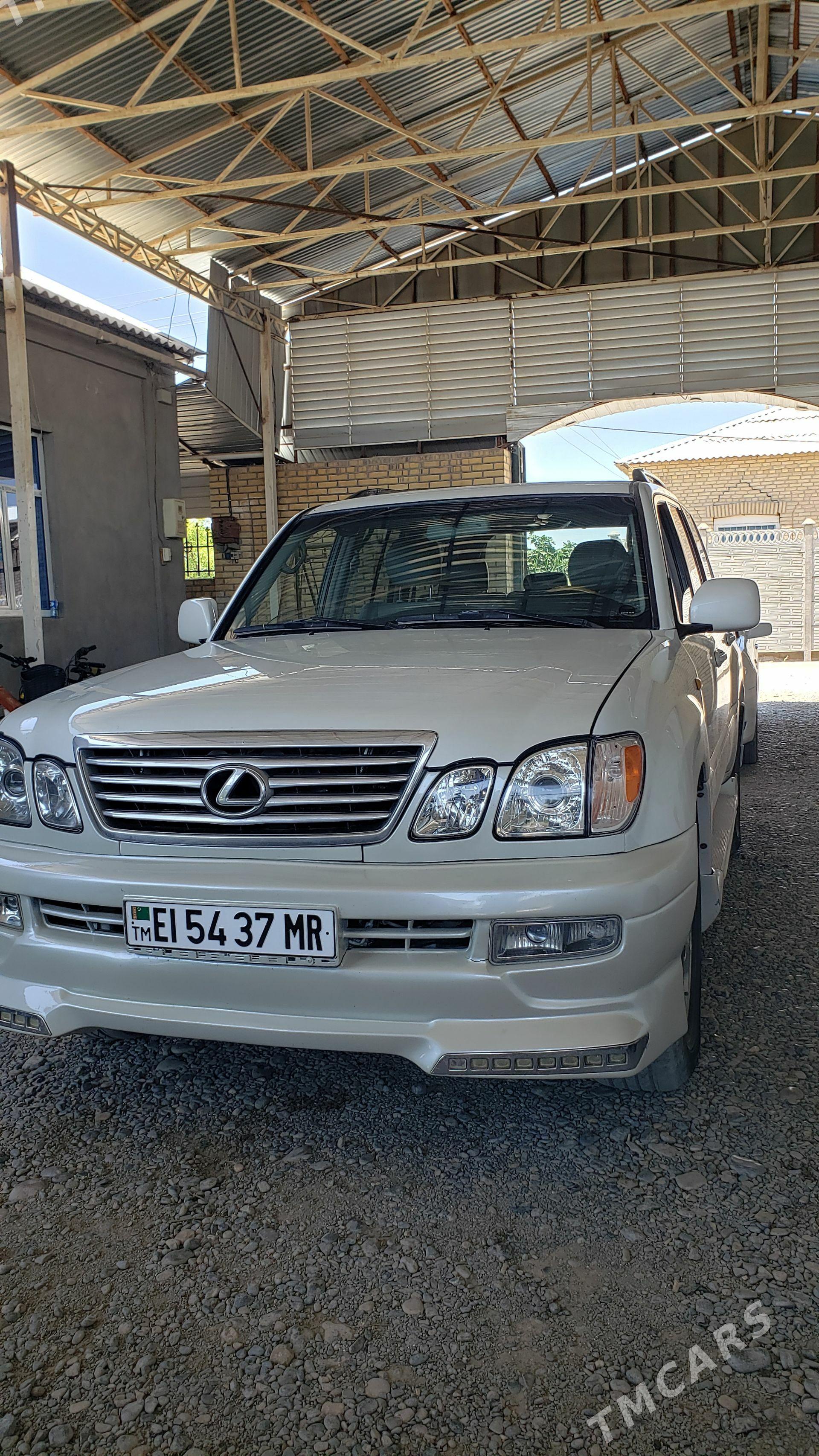 Lexus LX 470 2000 - 310 000 TMT - Мары - img 1