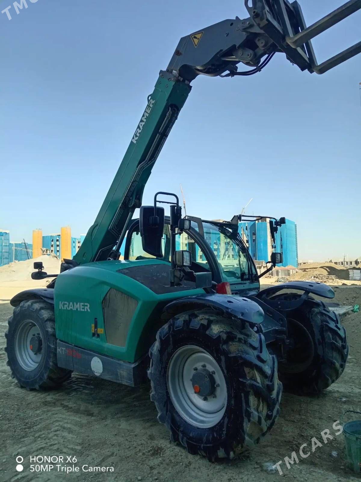 JCB 4CX ECO 2020 - 990 000 TMT - Arkadag - img 1