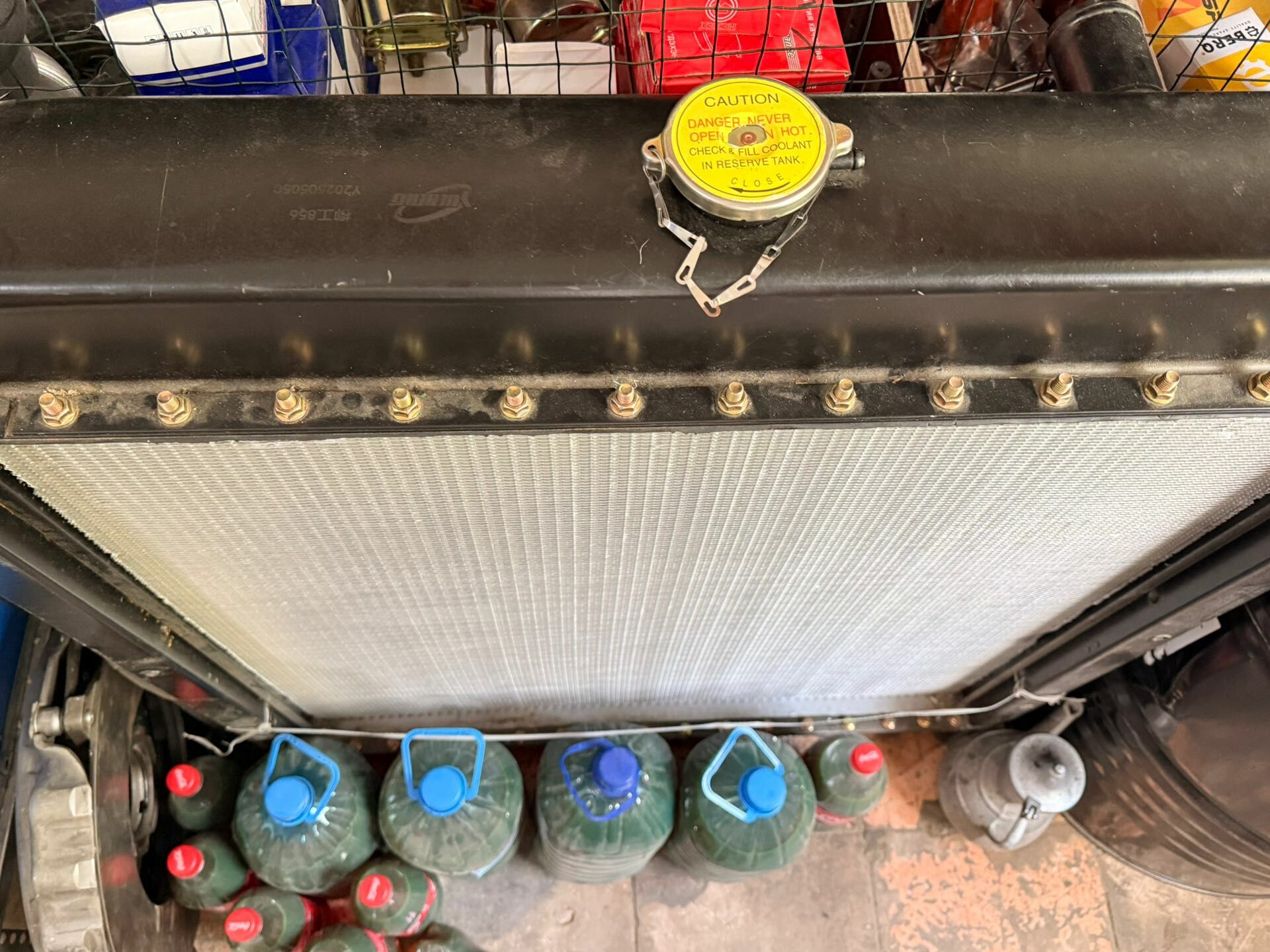 radyator Liugong 6 000 TMT - Büzmeýin - img 1