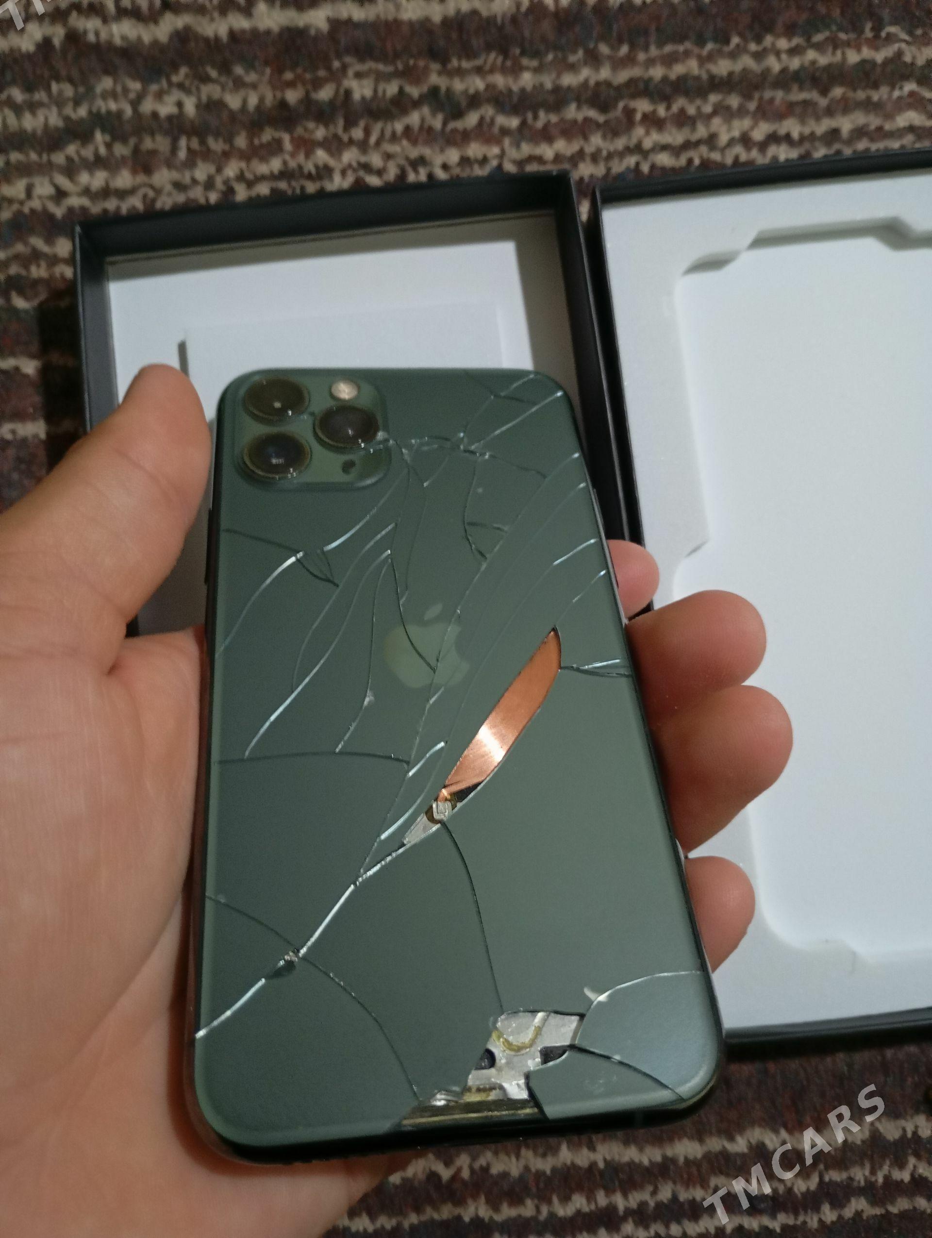 iphone 11 pro - Дарганата - img 1