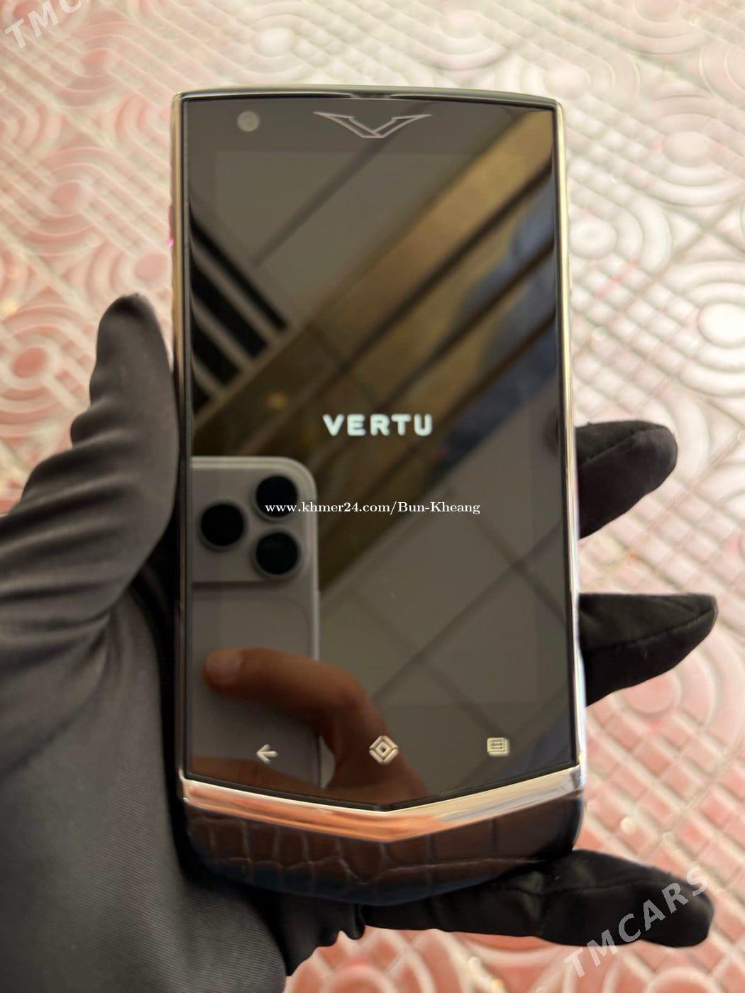 Vertu Constellation V - Aşgabat - img 1