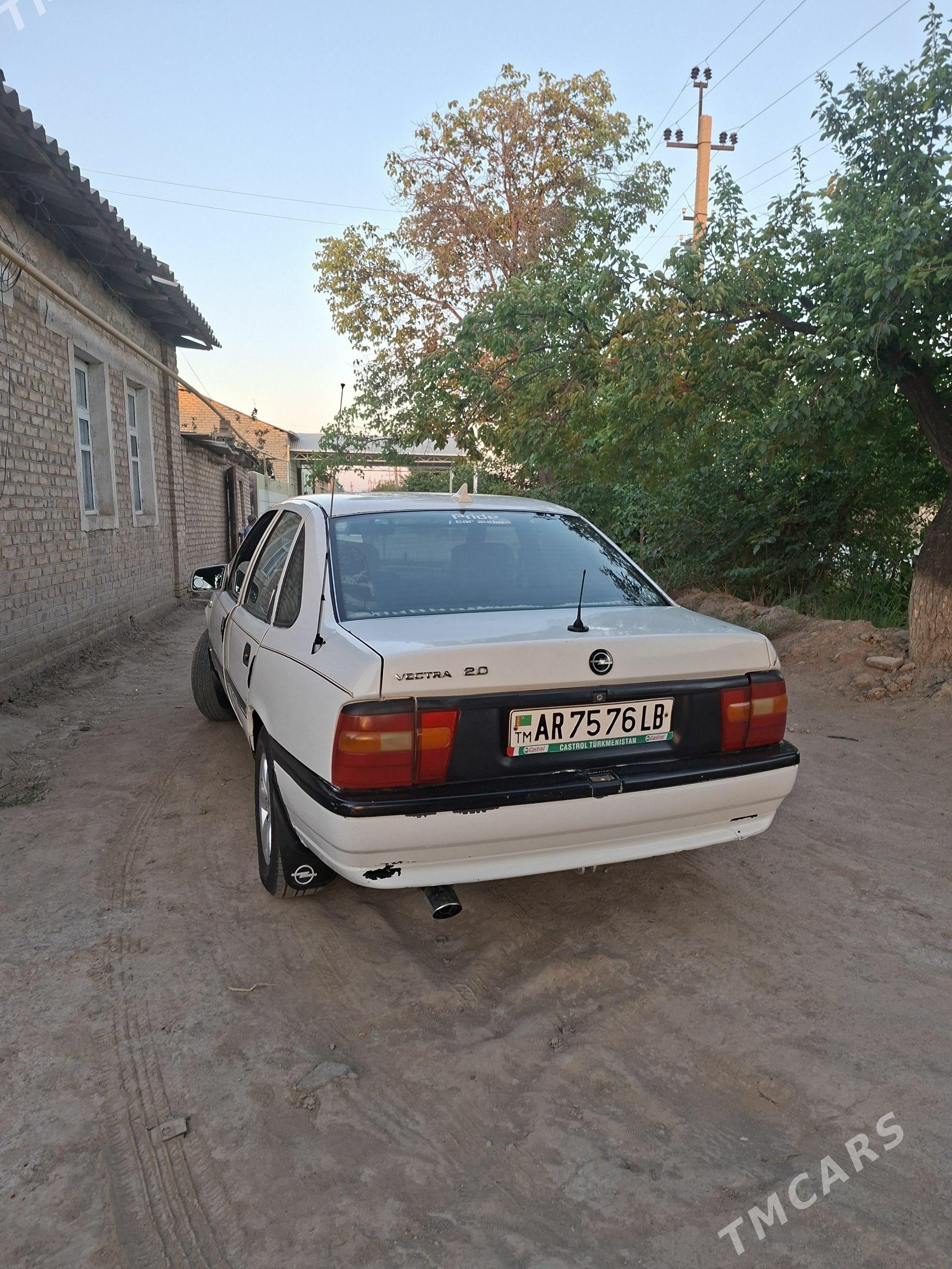 Opel Vectra 1991 - 42 000 TMT - Garabekewül - img 1
