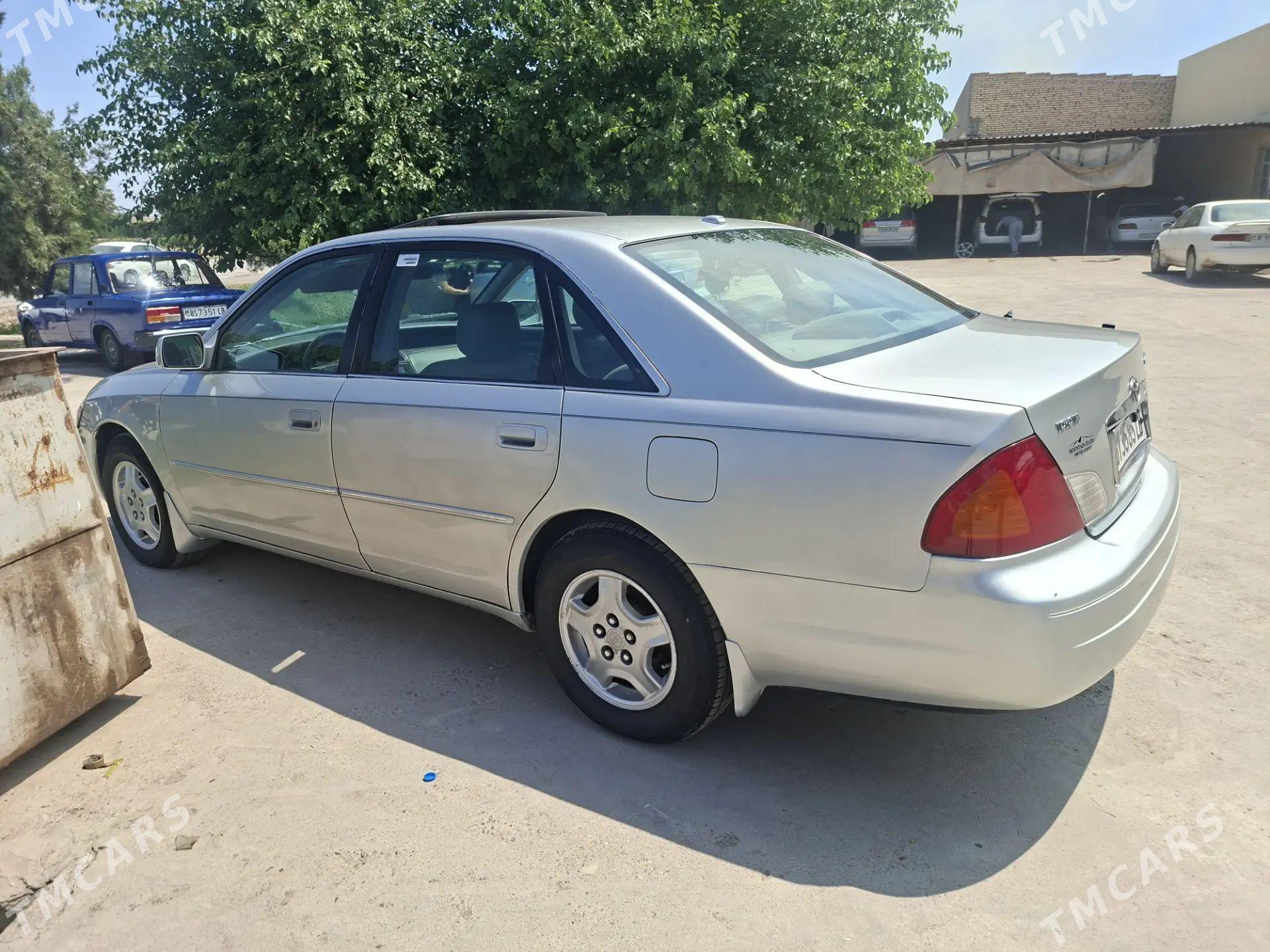 Toyota Avalon 2001 - 205 000 TMT - Halaç - img 1