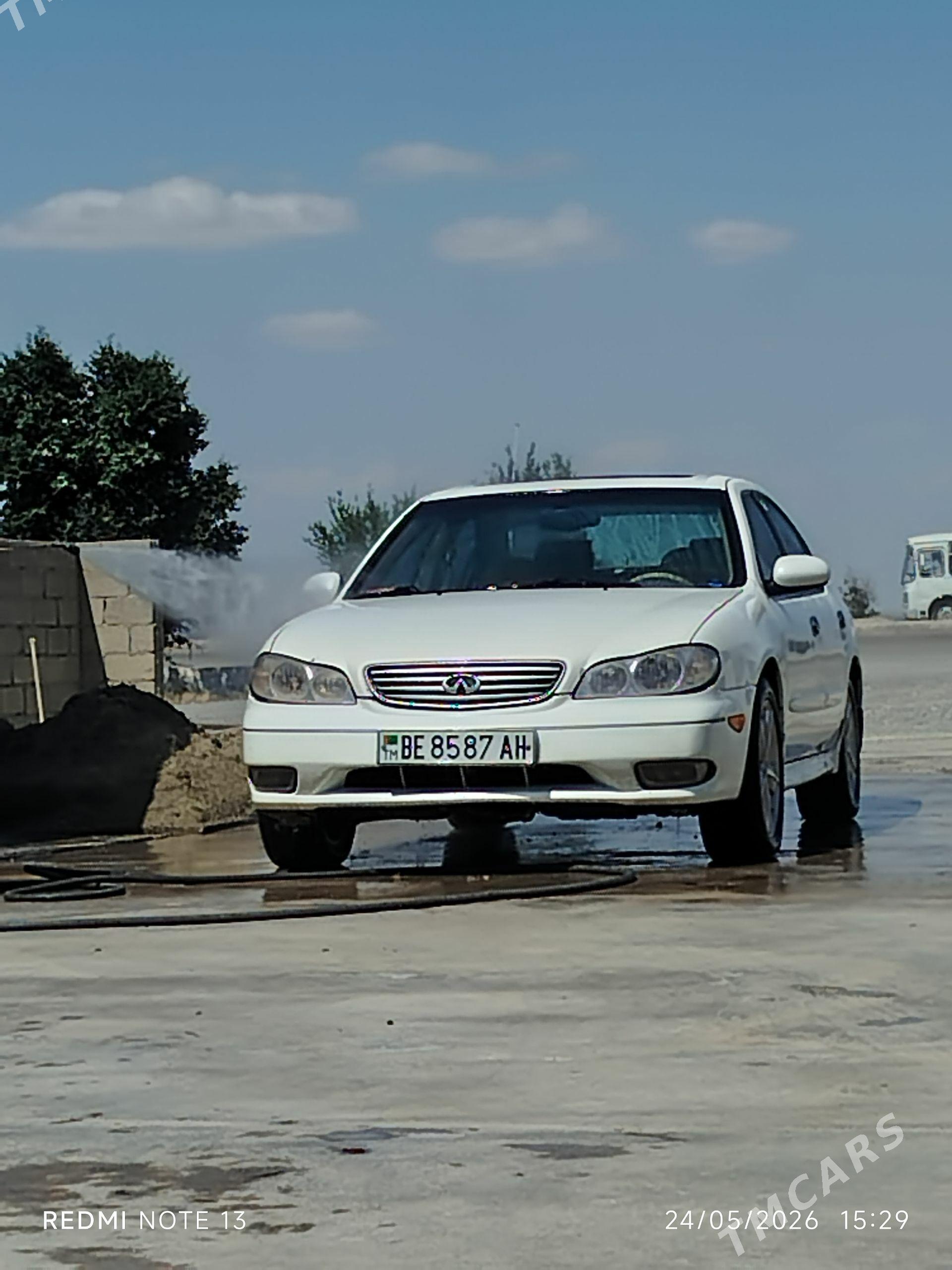 Infiniti I30 2001 - 100 000 TMT - Бахарден - img 1