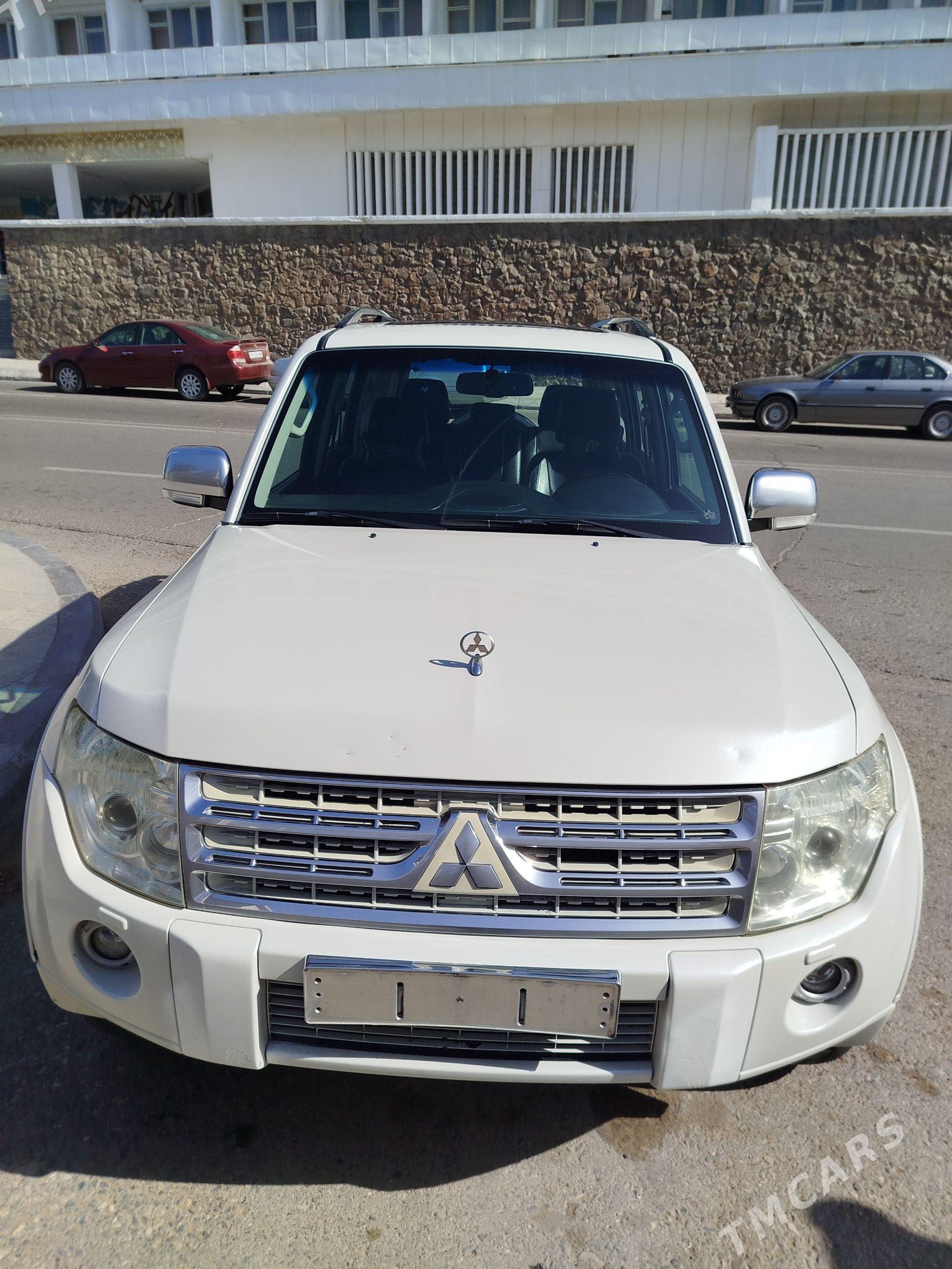 Mitsubishi Pajero 2010 - 260 000 TMT - Туркменбаши - img 1
