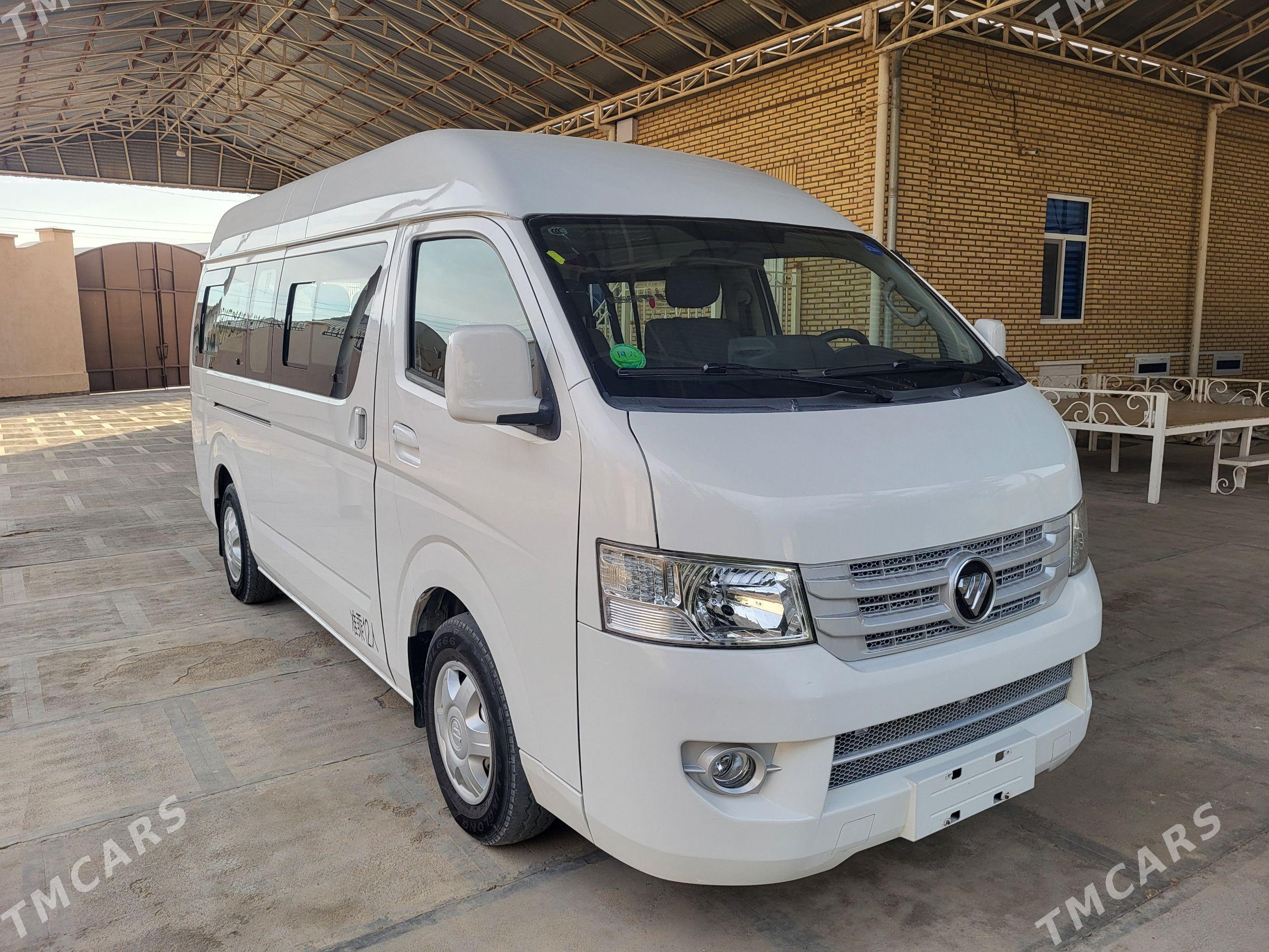 Toyota Hiace 2022 - 340 000 TMT - Mary - img 1