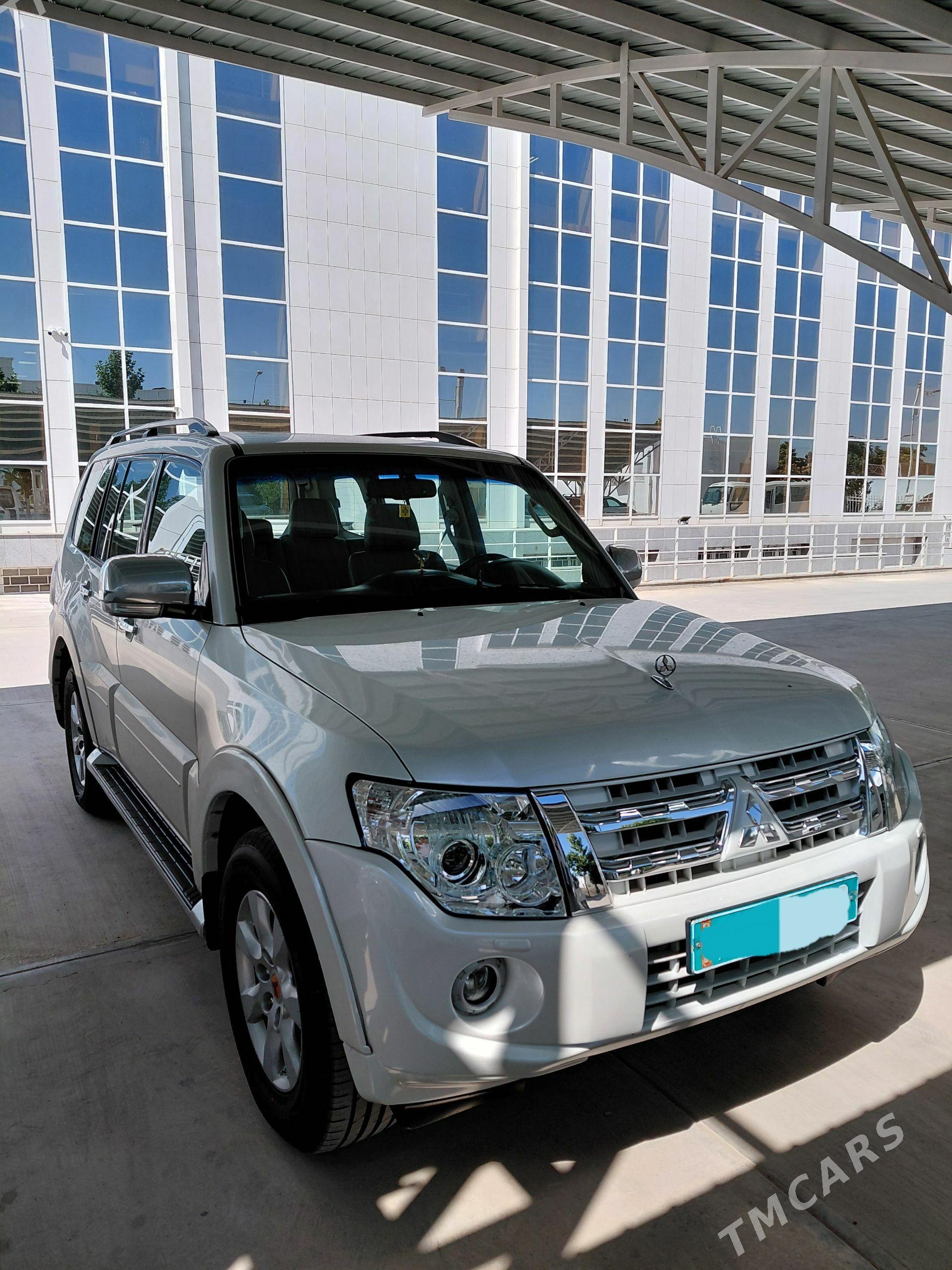Mitsubishi Pajero 2011 - 300 000 TMT - Ашхабад - img 1