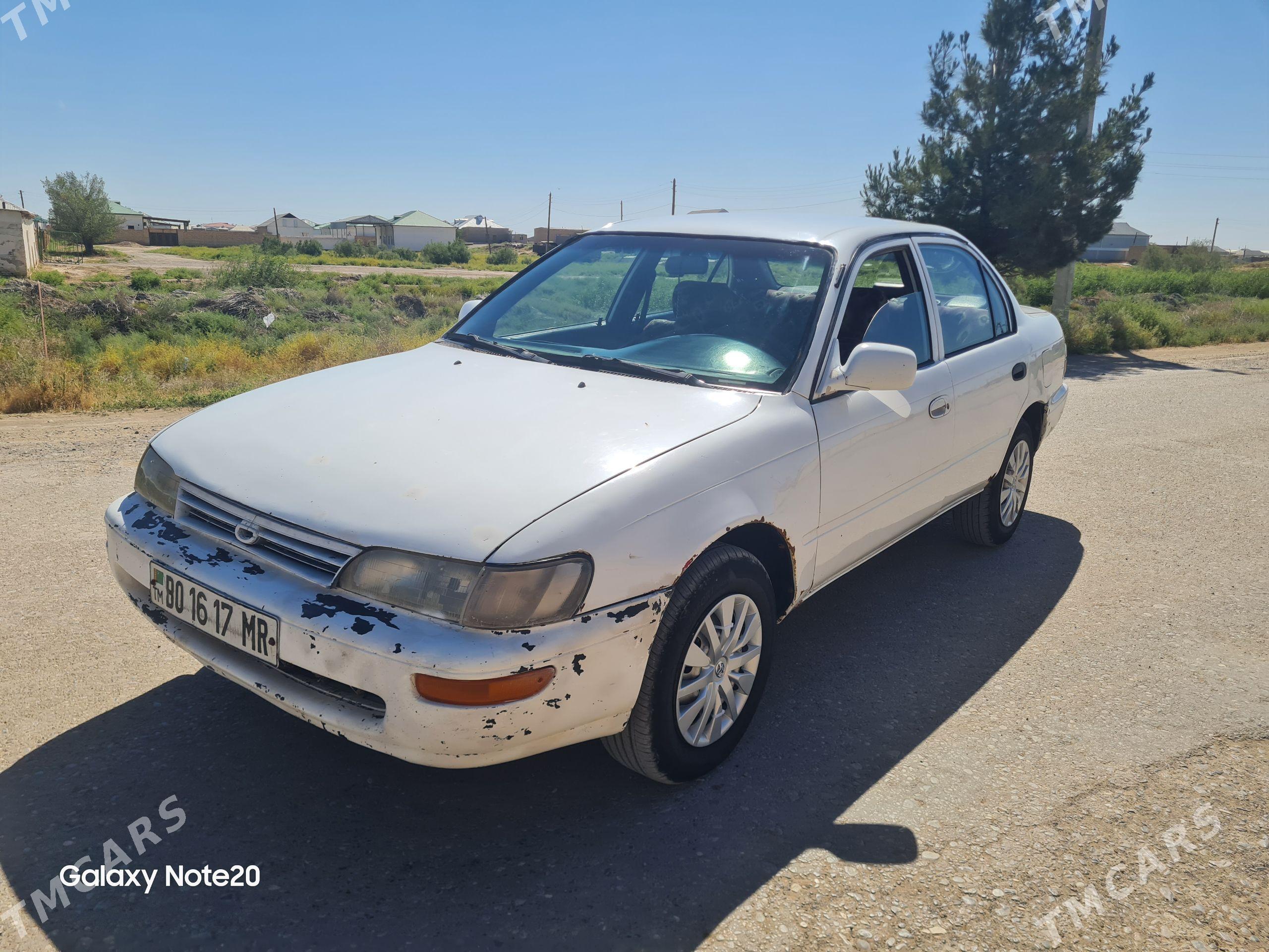 Toyota Corolla 1994 - 65 000 TMT - Ёлётен - img 1