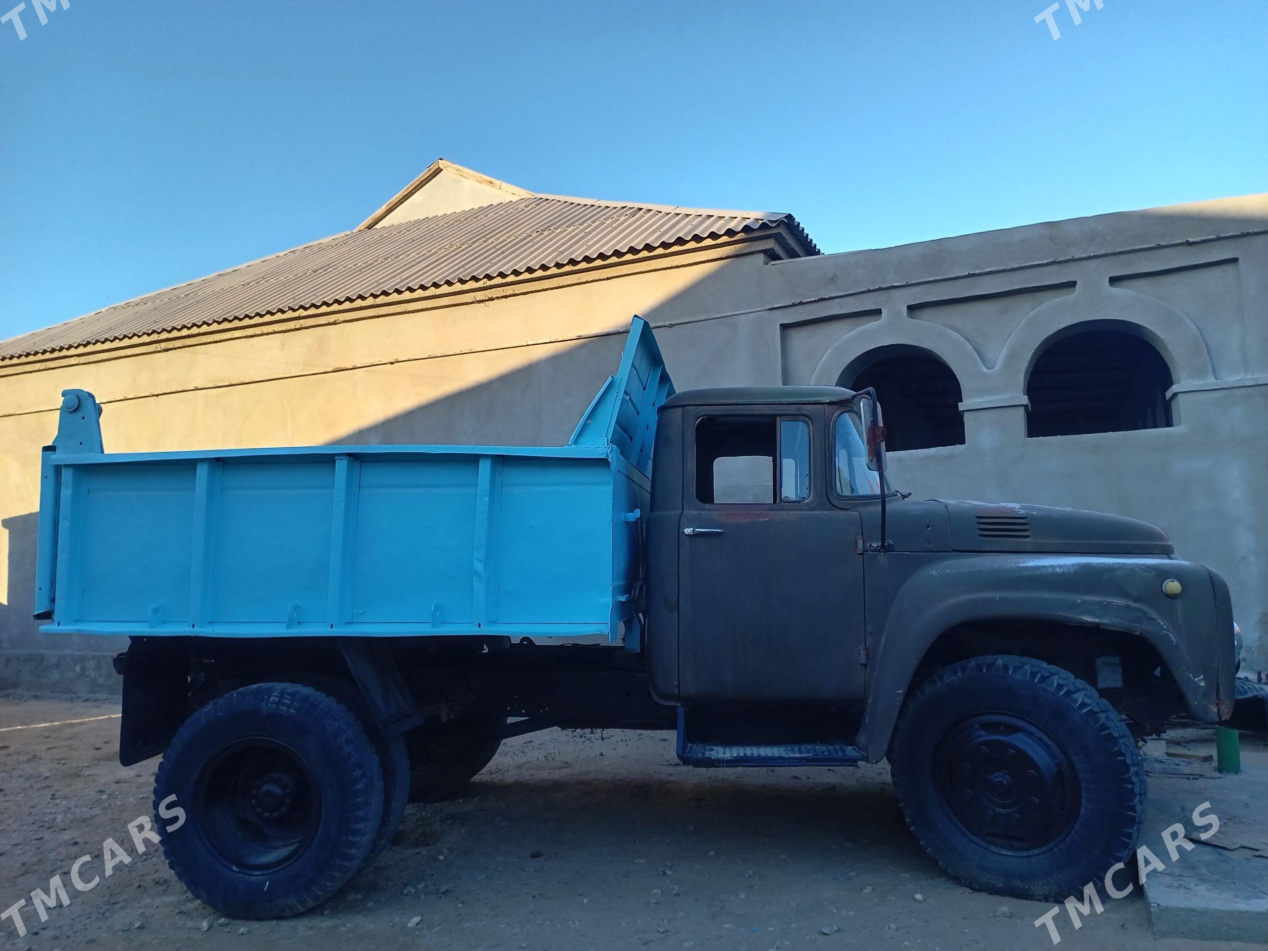 Zil 4331 1992 - 40 000 TMT - Jebel - img 1