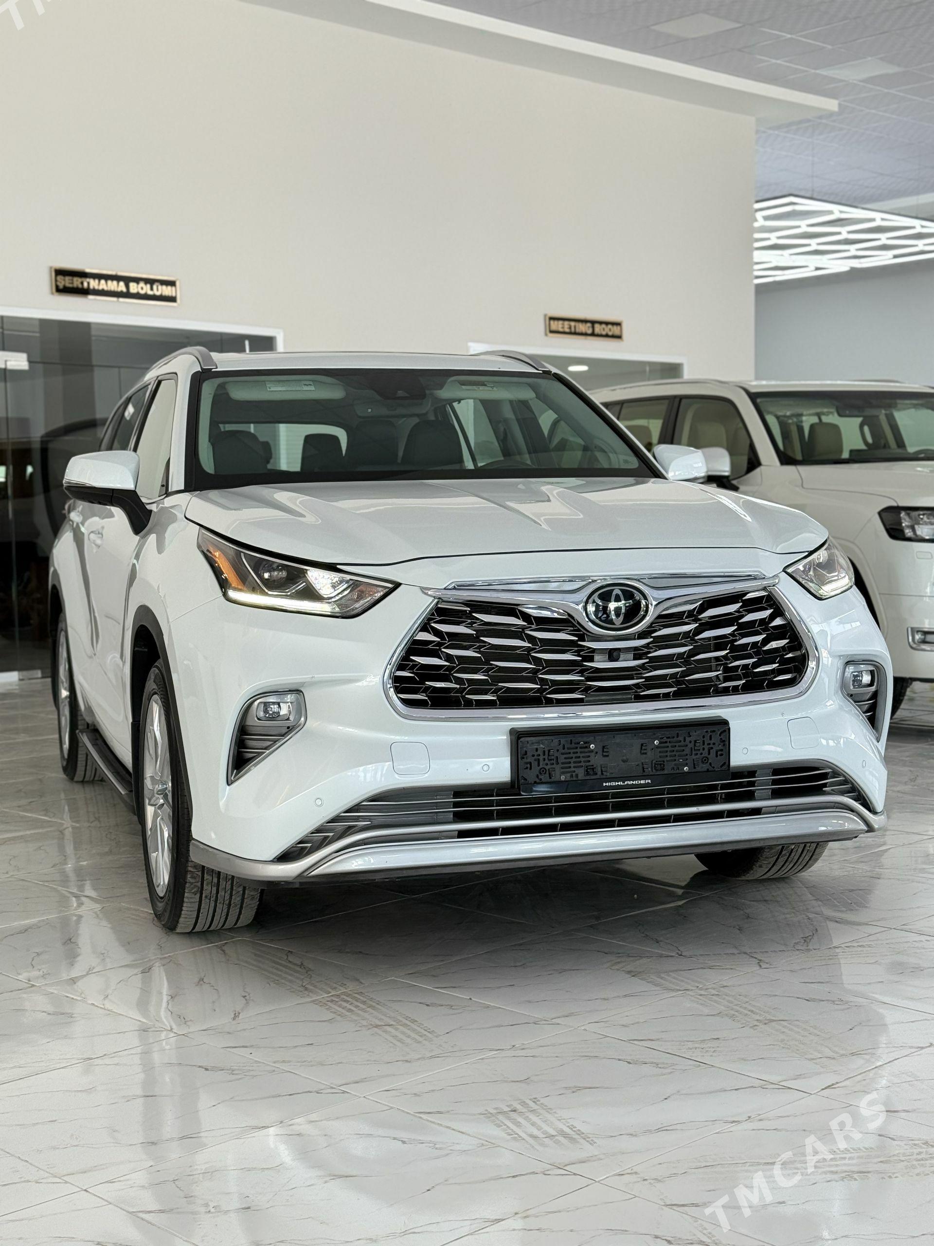 Toyota Highlander 2022 - 650 000 TMT - Aşgabat - img 1