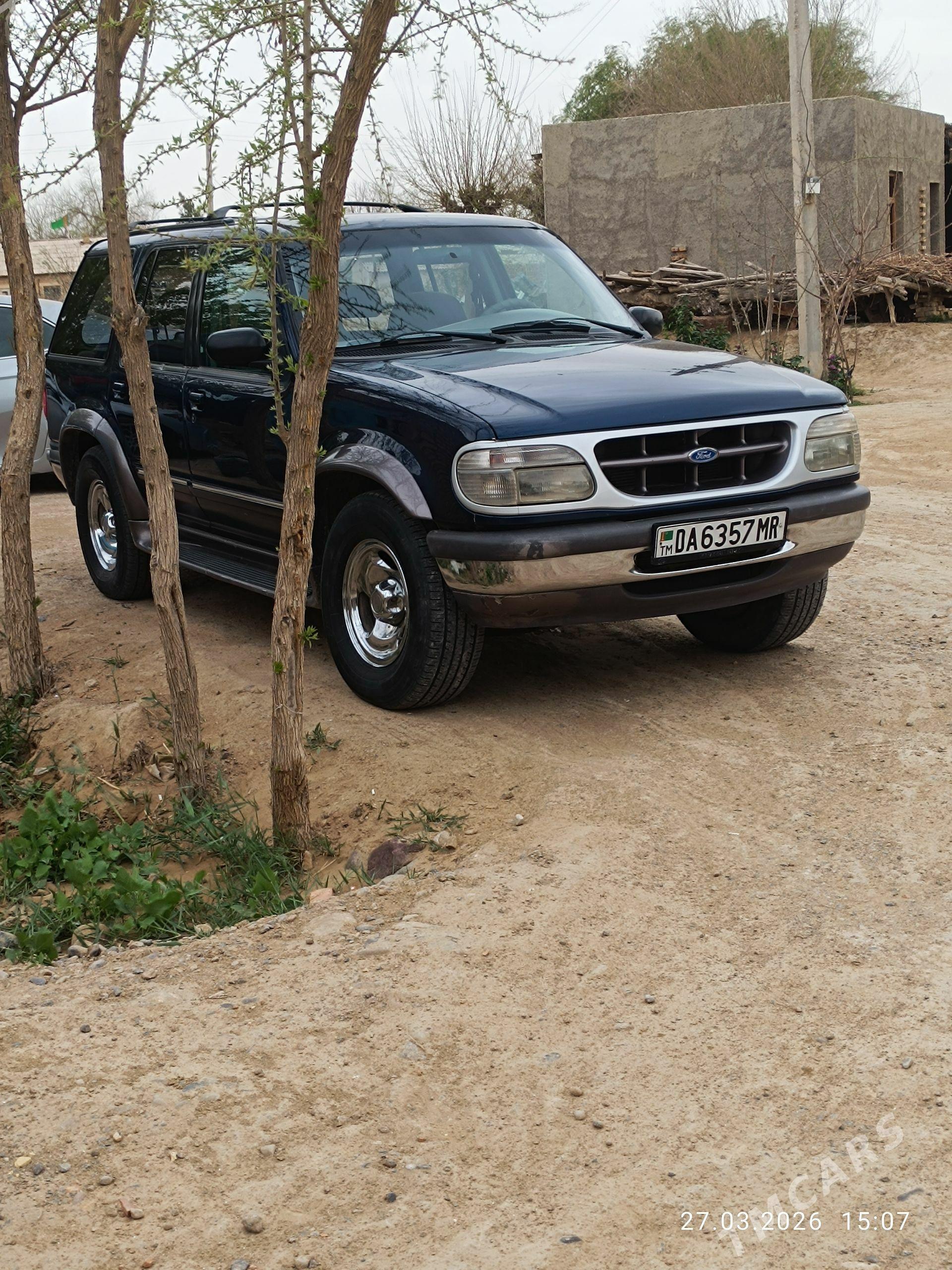 Ford Explorer 1996 - 65 000 TMT - Туркменгала - img 1