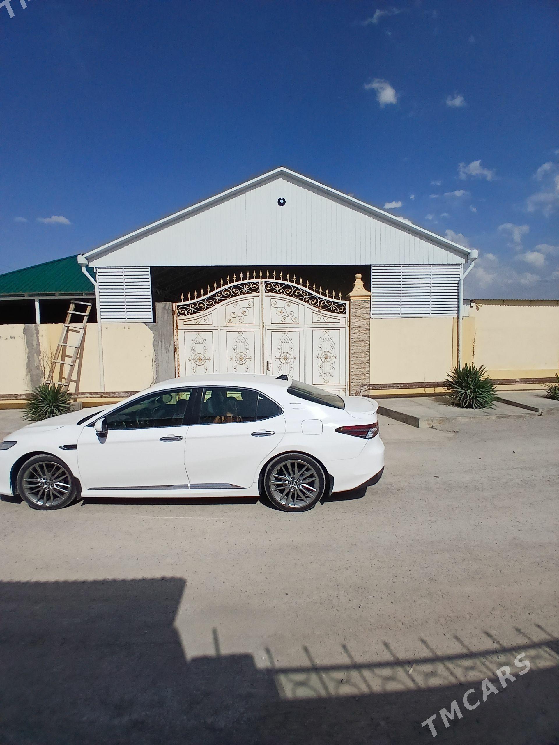 Toyota Camry 2019 - 260 000 TMT - Gökdepe - img 1