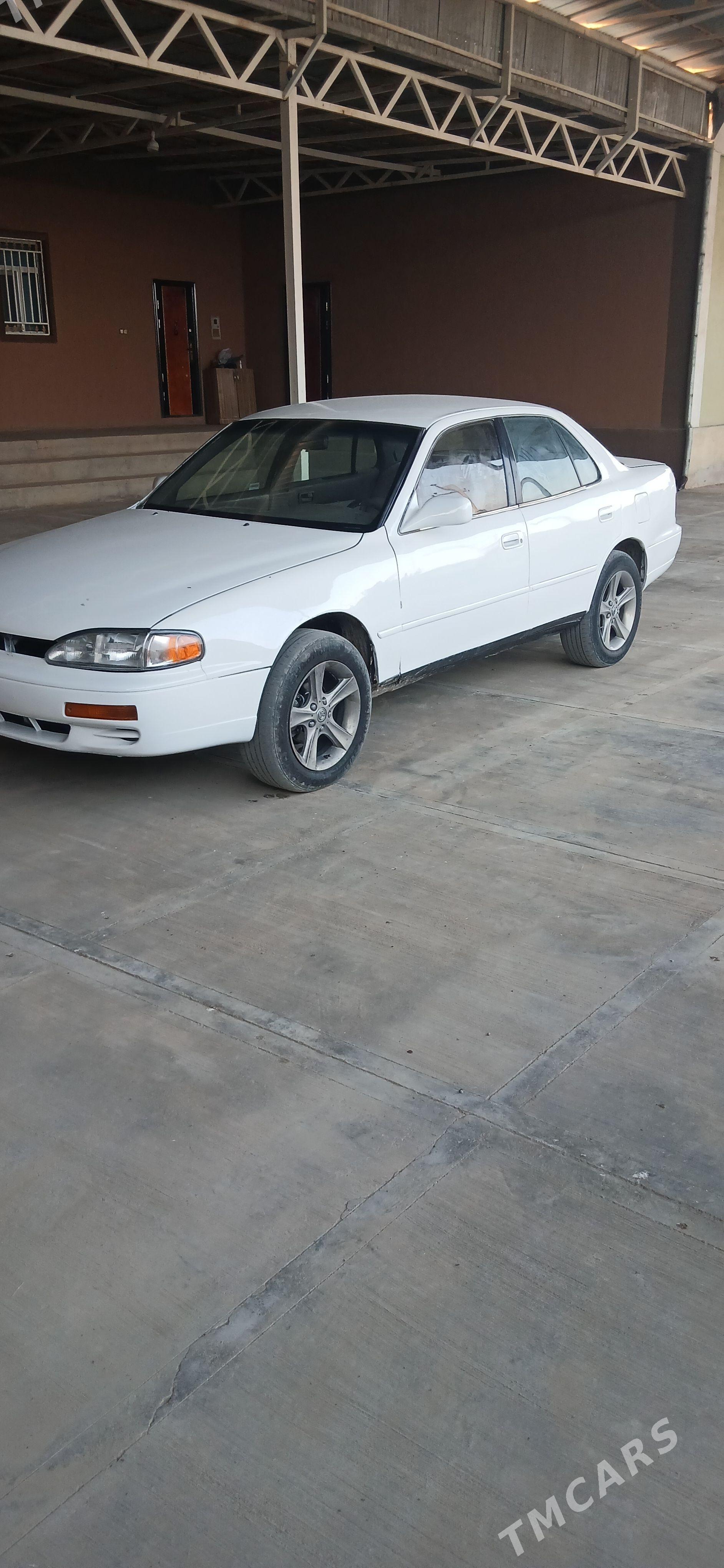 Toyota Camry 1996 - 80 000 TMT - Sarahs - img 1