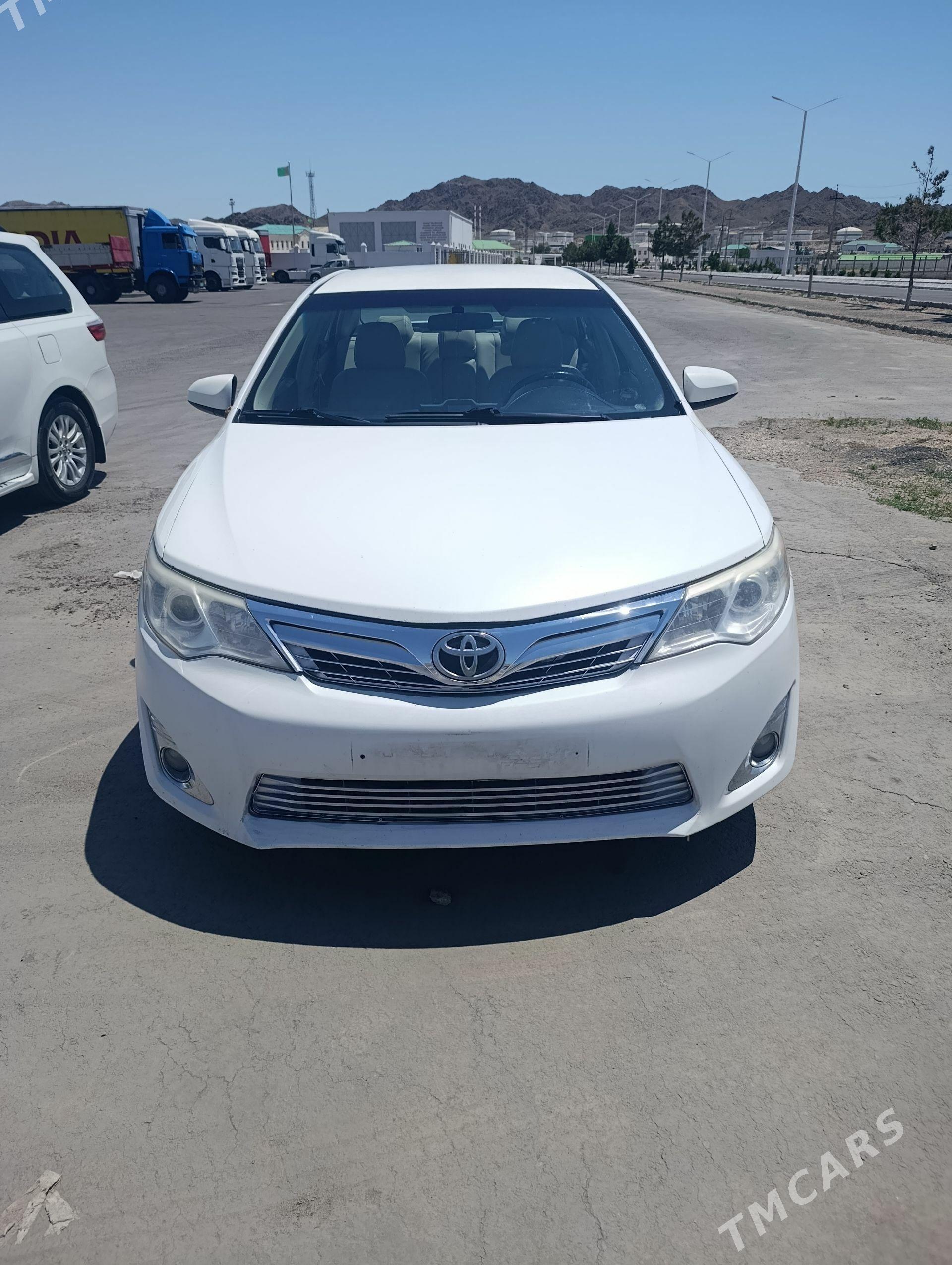 Toyota Camry 2013 - 235 000 TMT - Туркменбаши - img 1