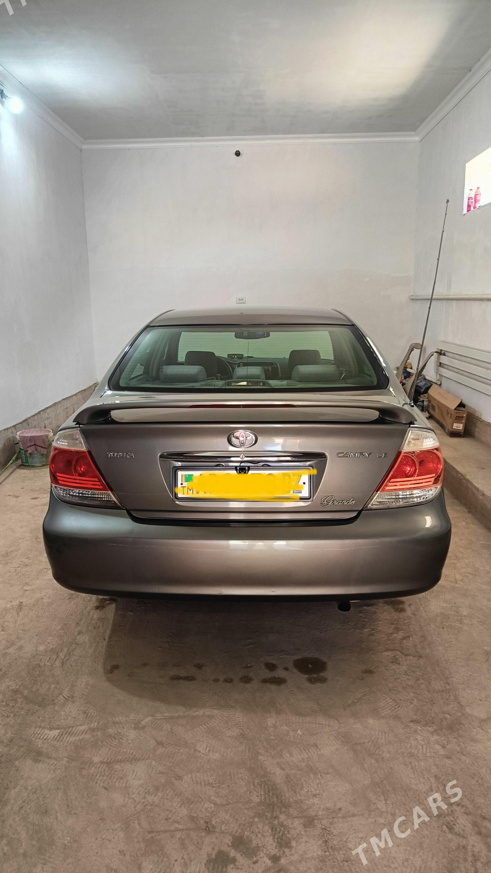 Toyota Camry 2005 - 220 000 TMT - Кёнеургенч - img 1